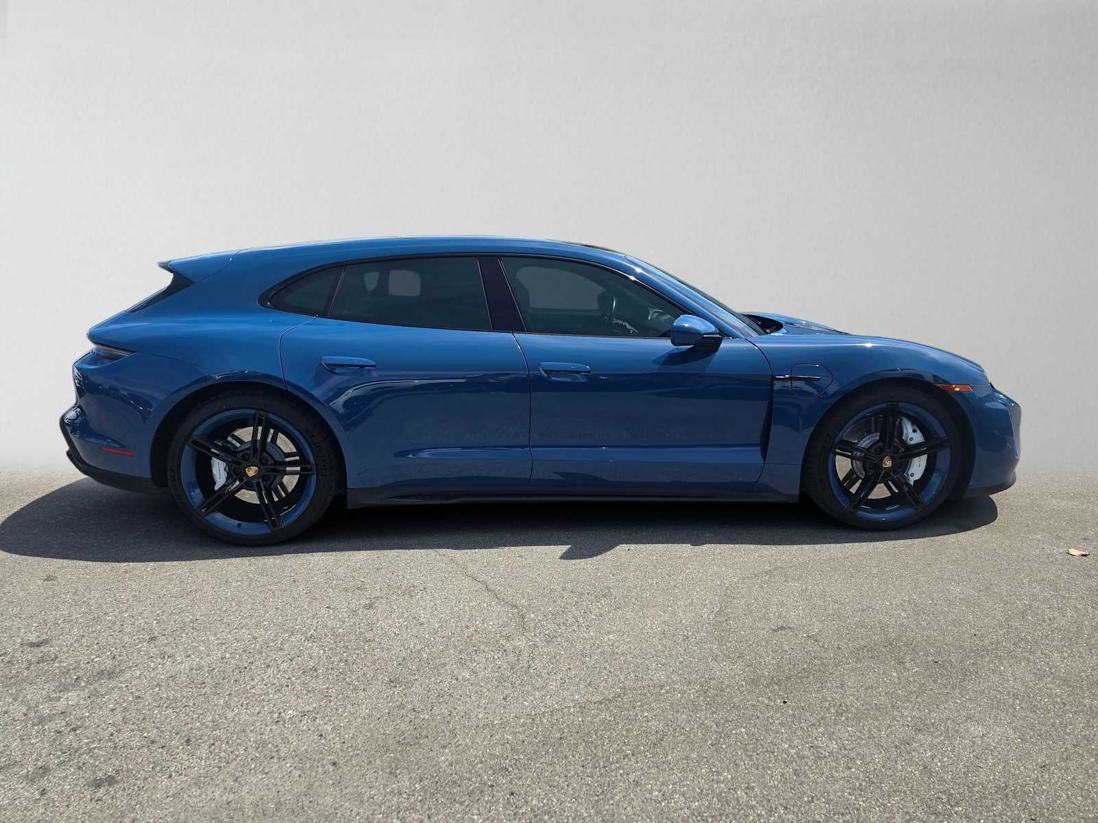 2023 Porsche Taycan GTS