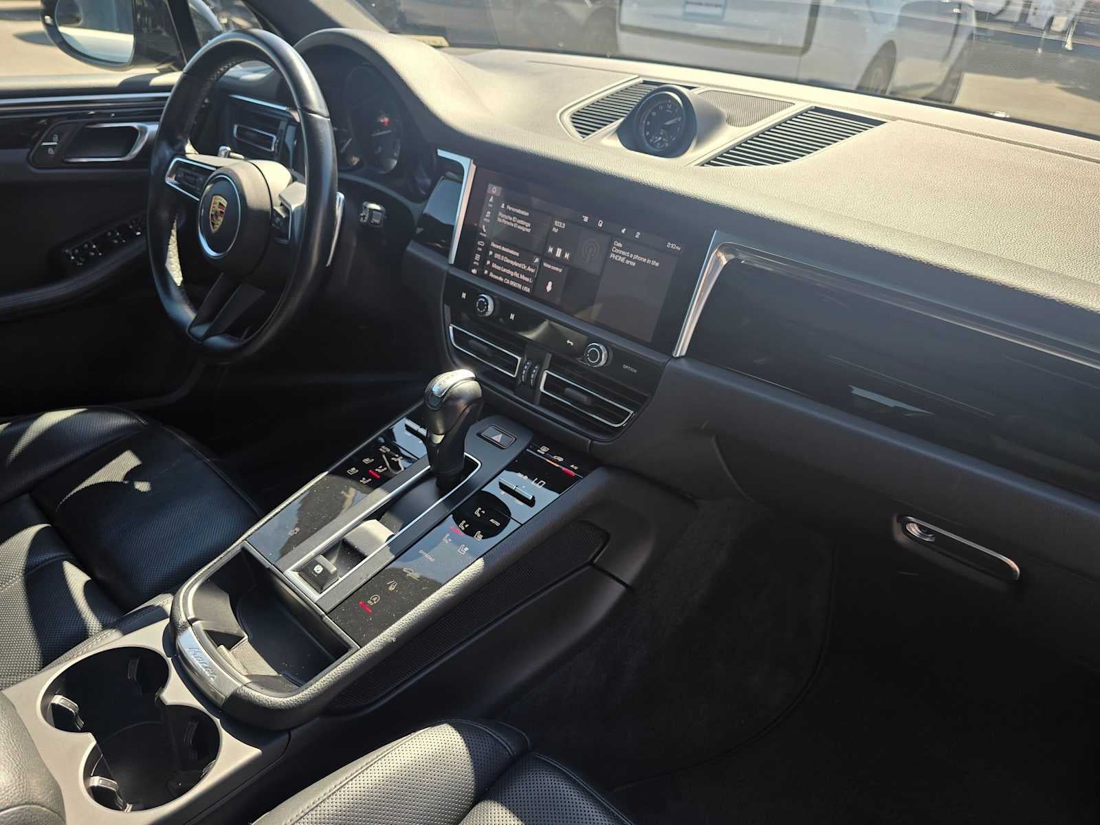 2024 Porsche Macan AWD