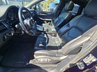 2024 Porsche Macan AWD