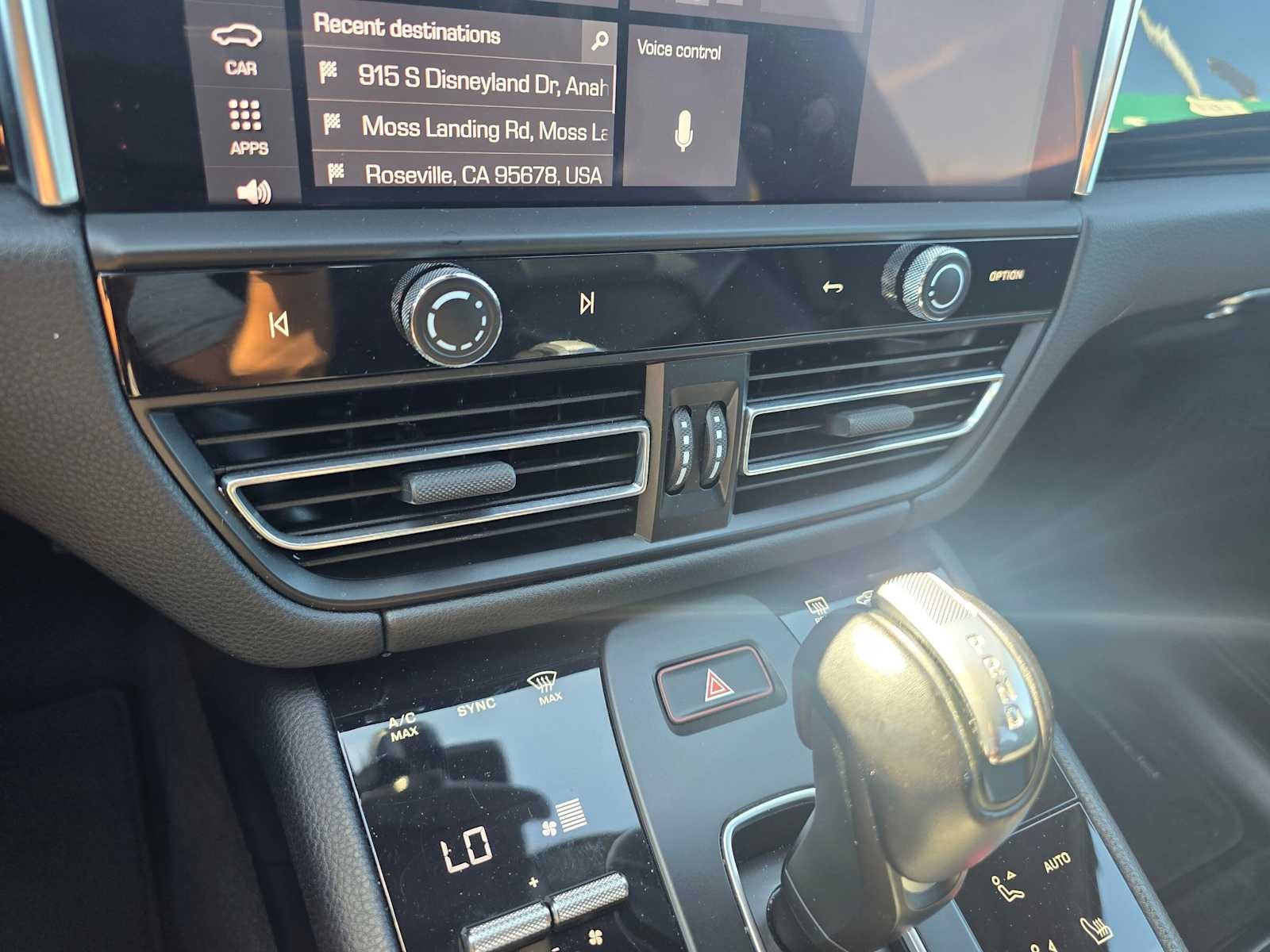 2024 Porsche Macan AWD