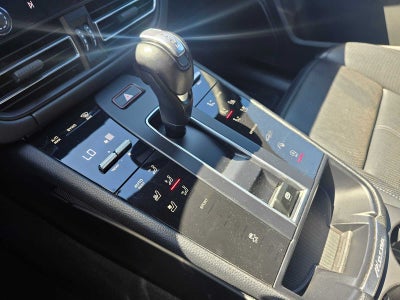 2024 Porsche Macan AWD
