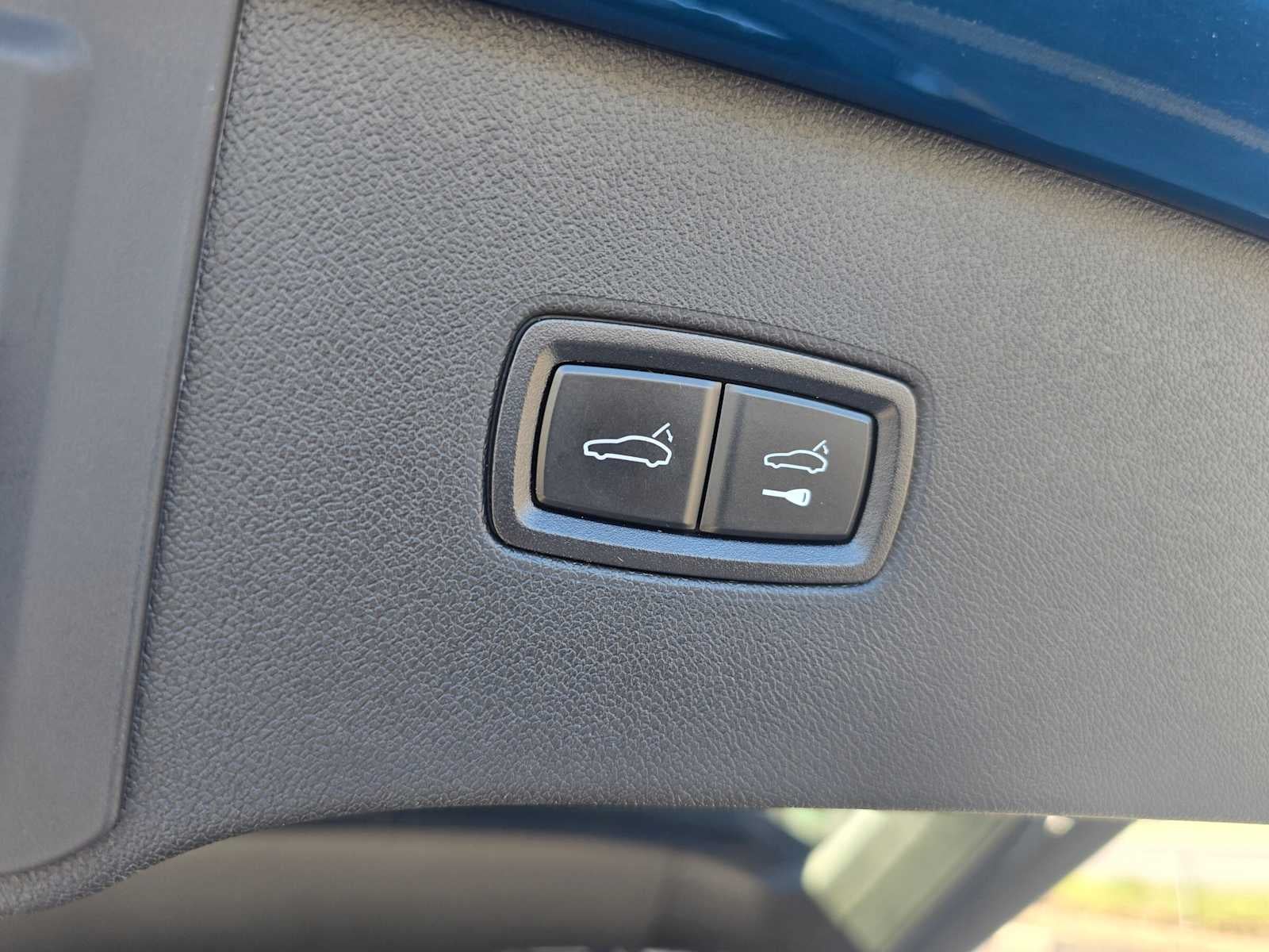 2024 Porsche Cayenne AWD