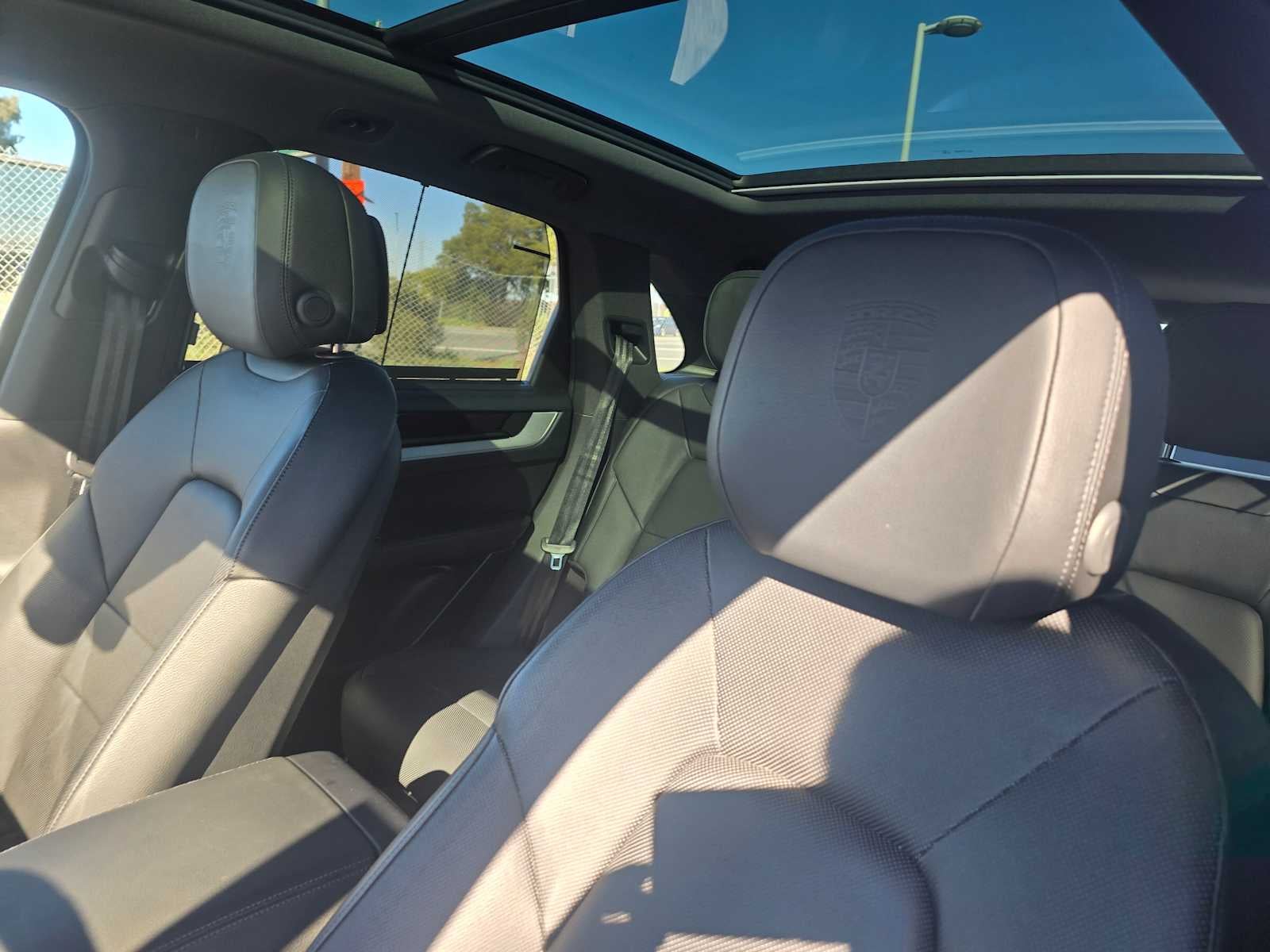 2024 Porsche Cayenne AWD