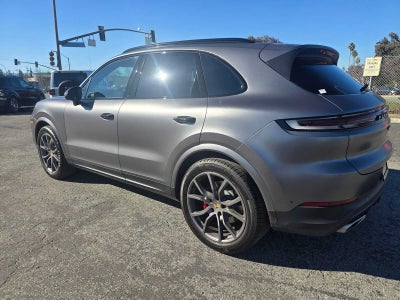2024 Porsche Cayenne AWD