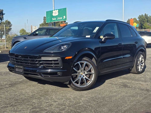 2023 Porsche Cayenne Platinum Edition