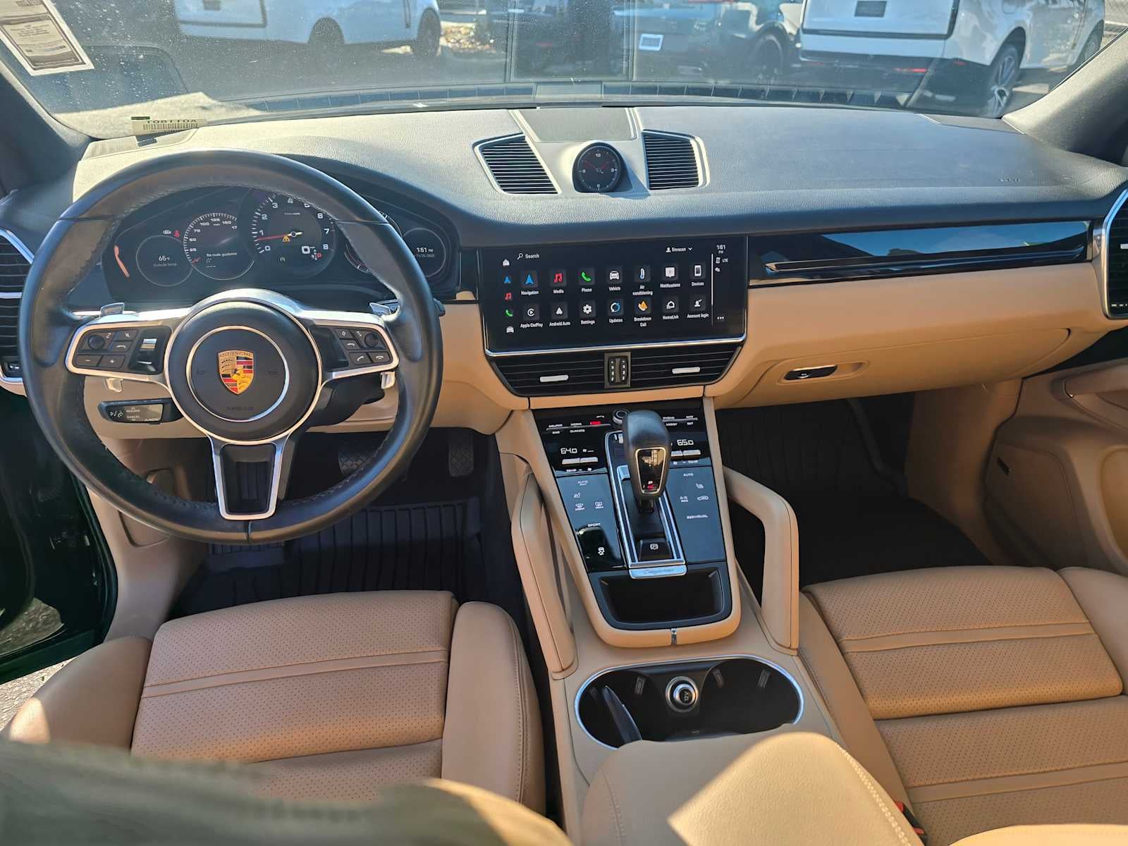 2023 Porsche Cayenne Platinum Edition