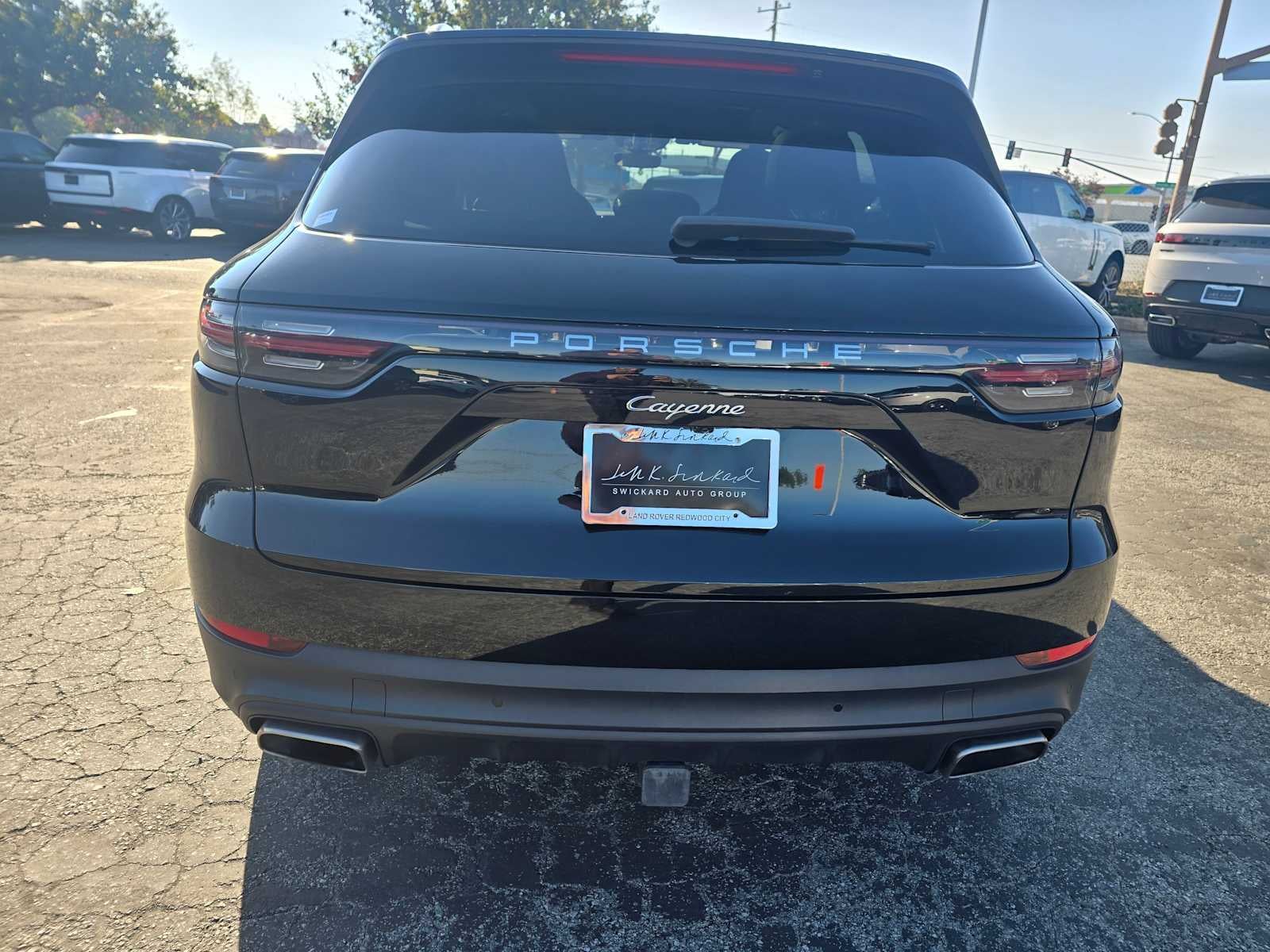 2023 Porsche Cayenne Platinum Edition