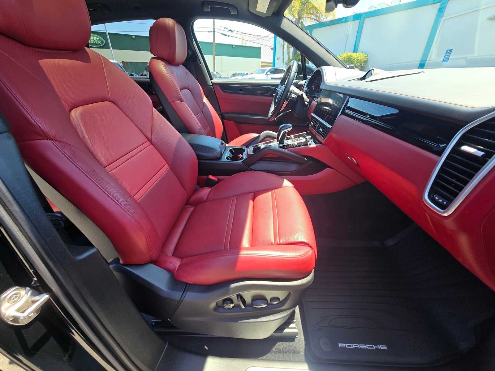 2022 Porsche Cayenne AWD