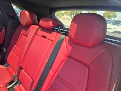 2022 Porsche Cayenne AWD