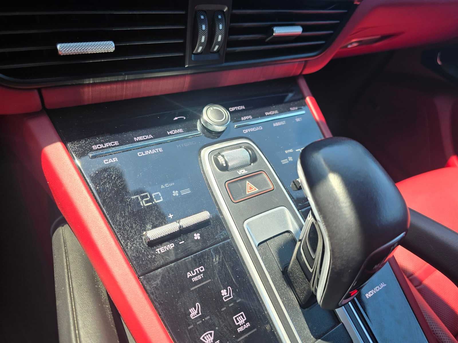 2022 Porsche Cayenne AWD