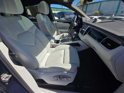 2018 Porsche Macan S