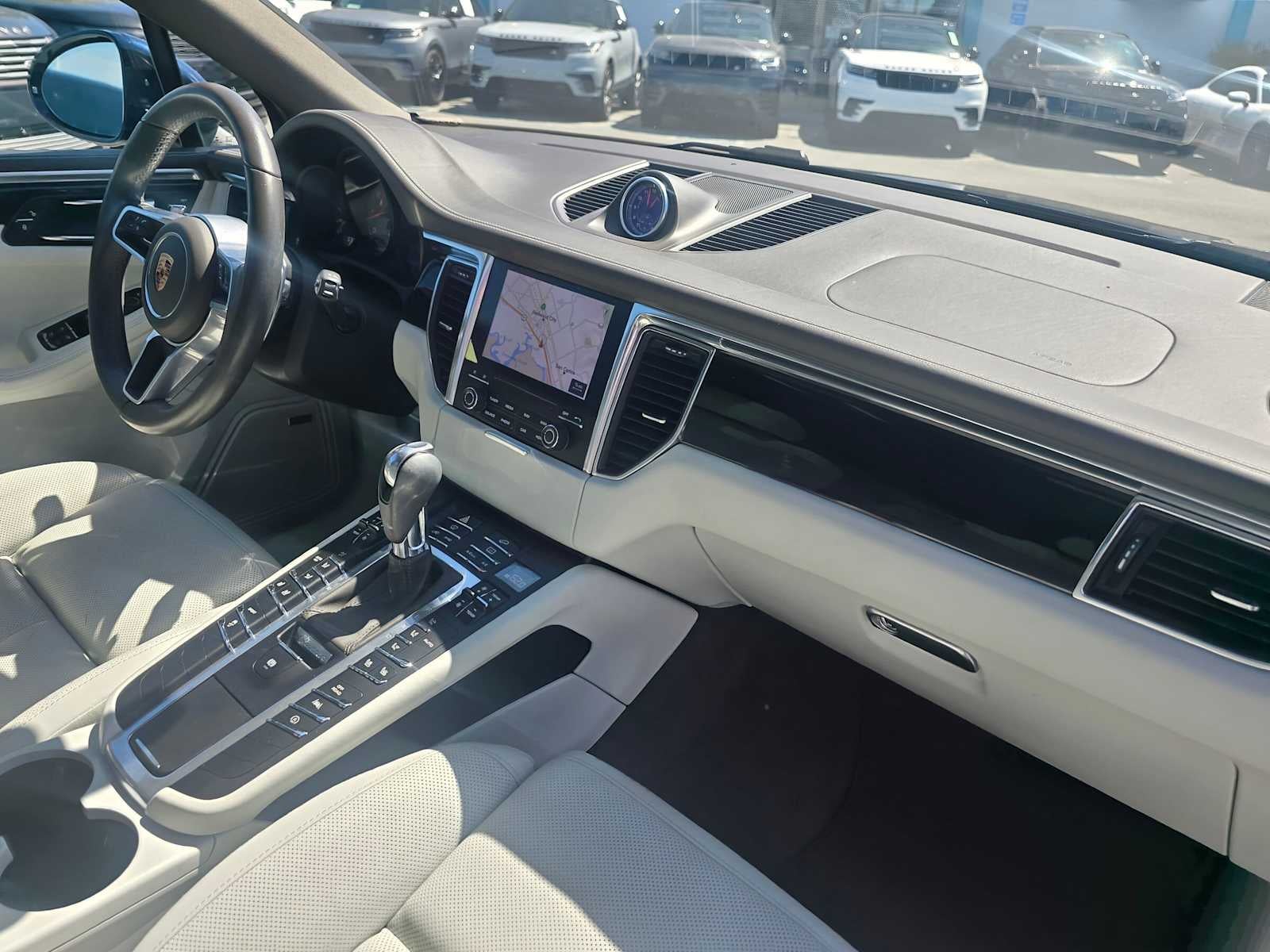 2018 Porsche Macan S
