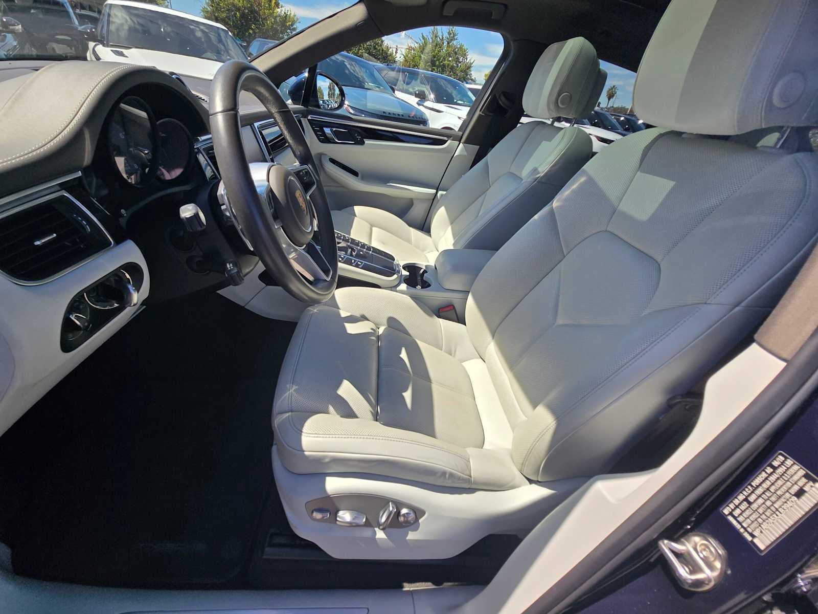 2018 Porsche Macan S