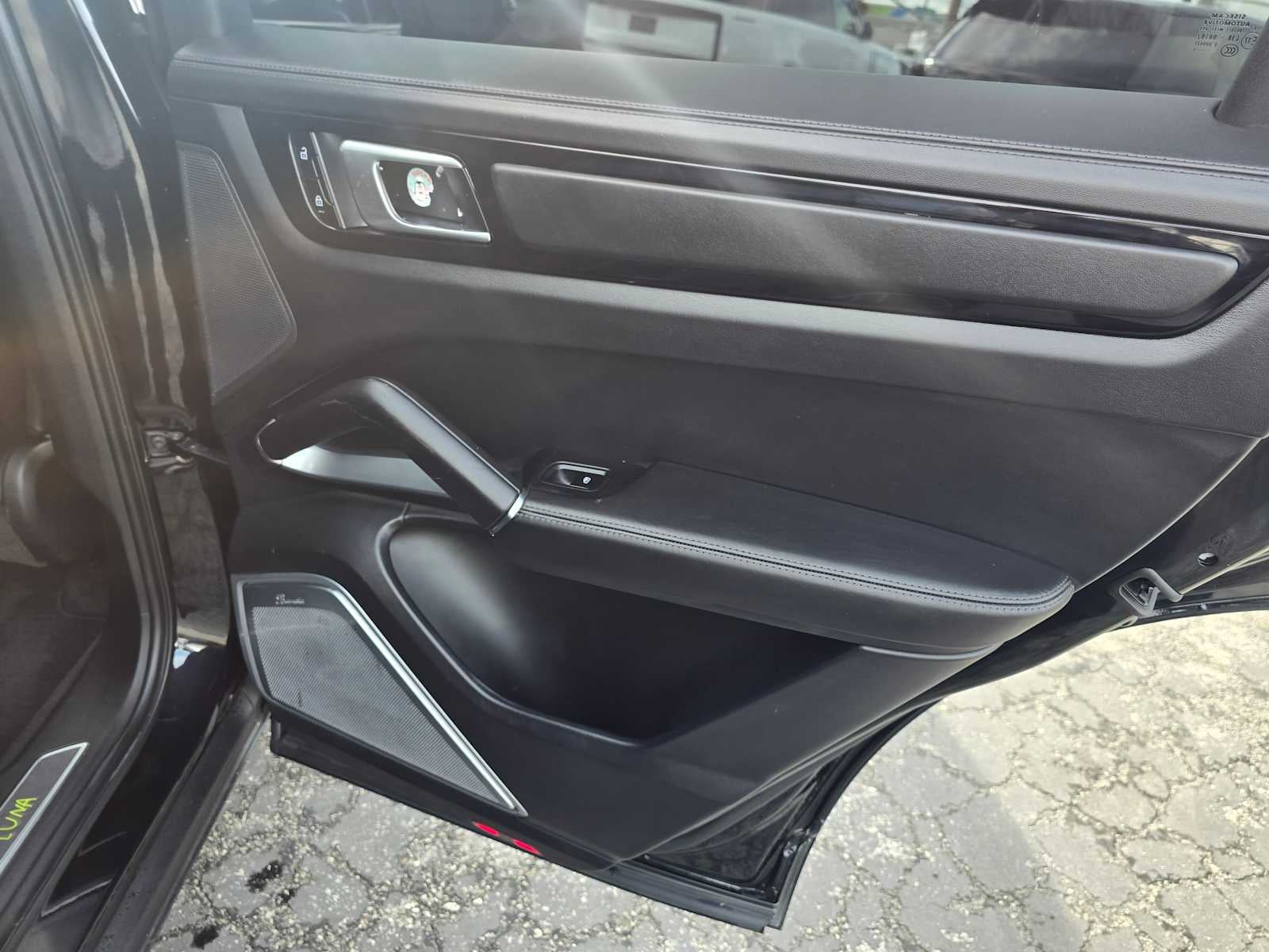 2021 Porsche Cayenne Turbo S E-Hybrid