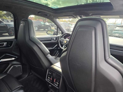 2021 Porsche Cayenne Turbo S E-Hybrid