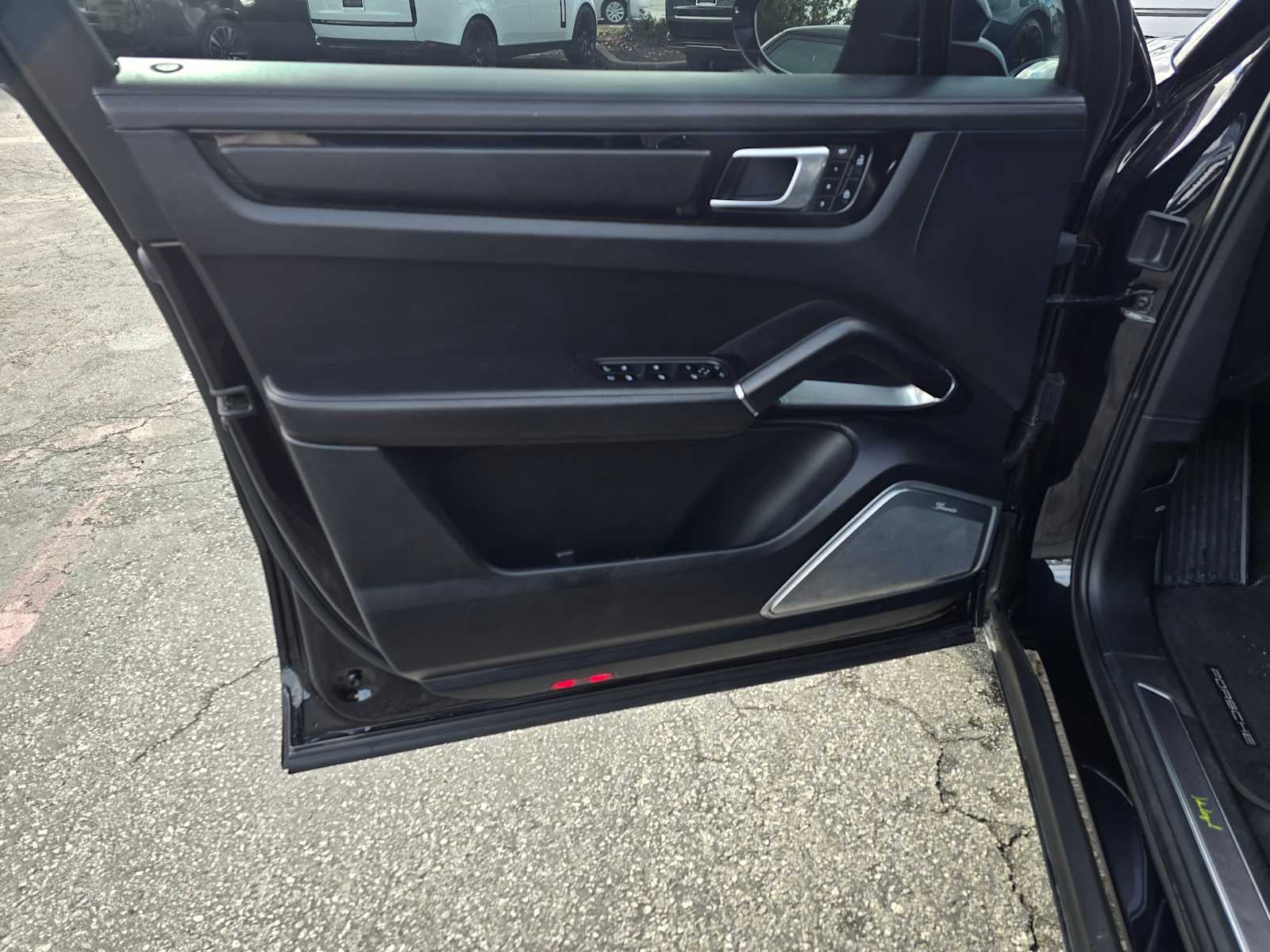 2021 Porsche Cayenne Turbo S E-Hybrid