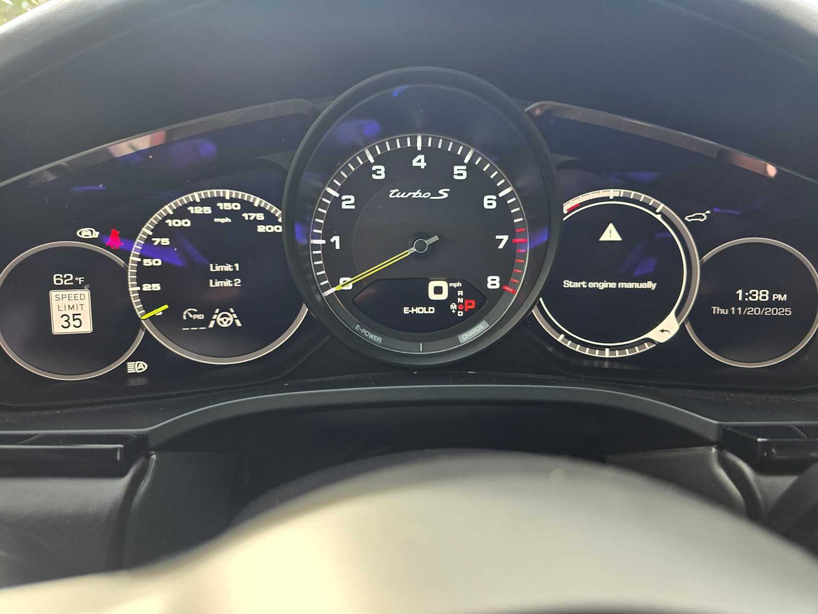 2021 Porsche Cayenne Turbo S E-Hybrid