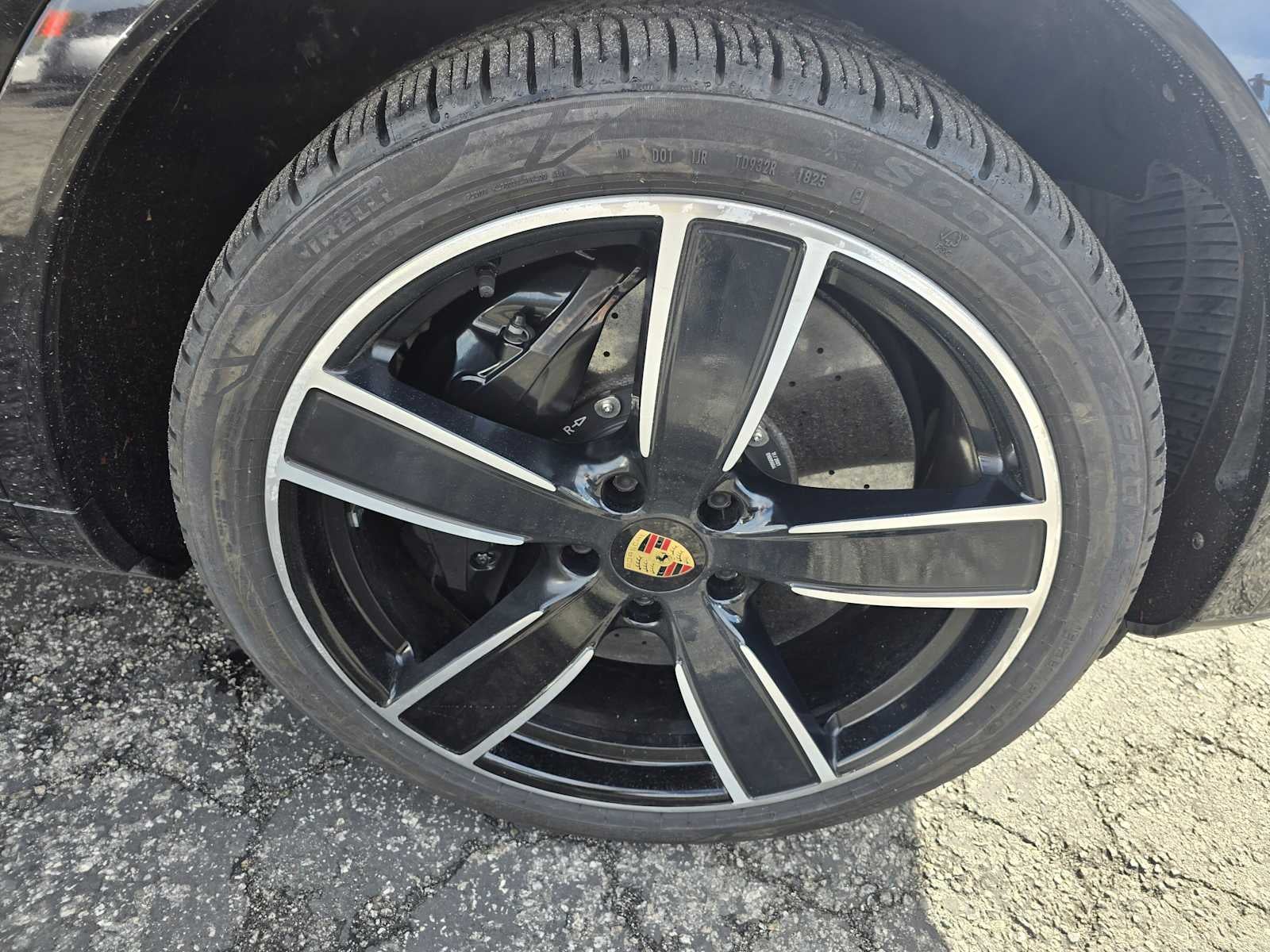 2021 Porsche Cayenne Turbo S E-Hybrid