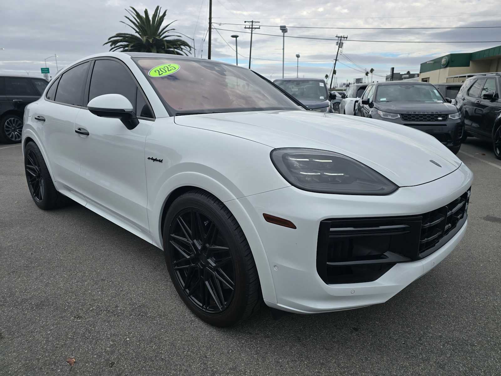 2025 Porsche Cayenne Turbo E-Hybrid