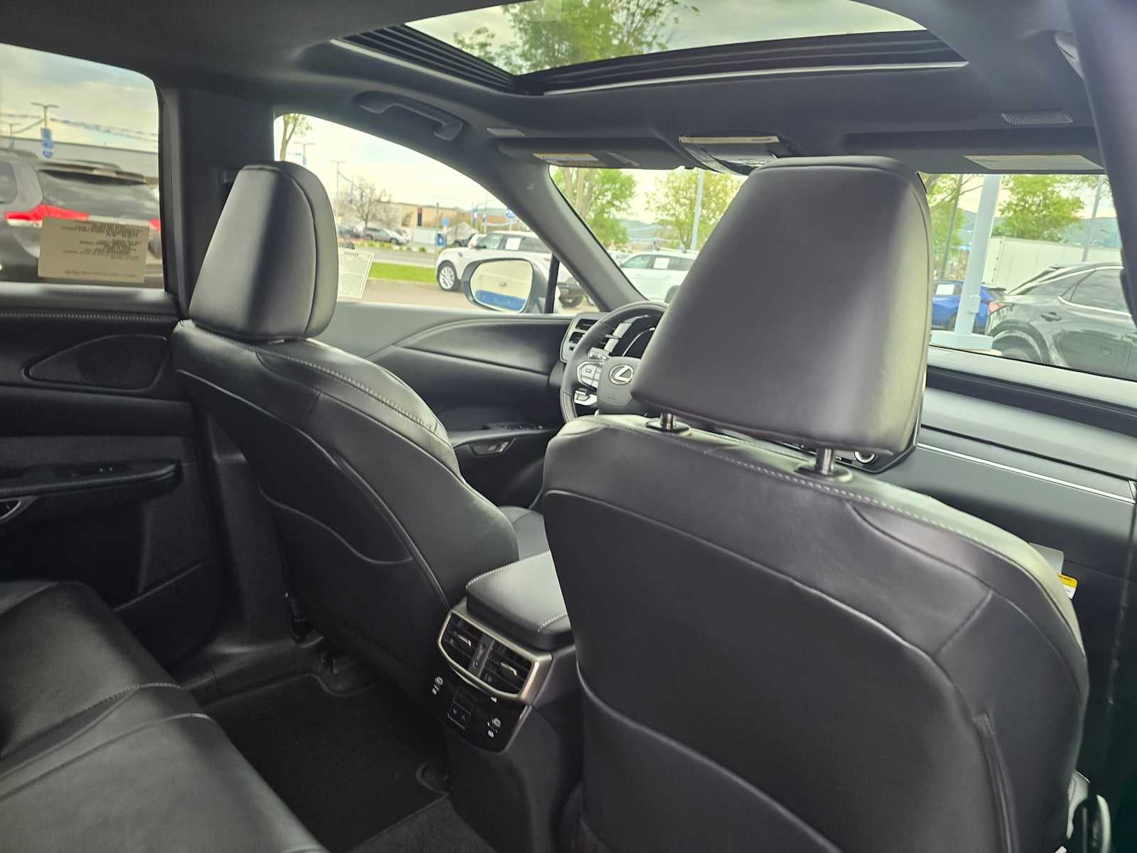 2026 Lexus RX Premium