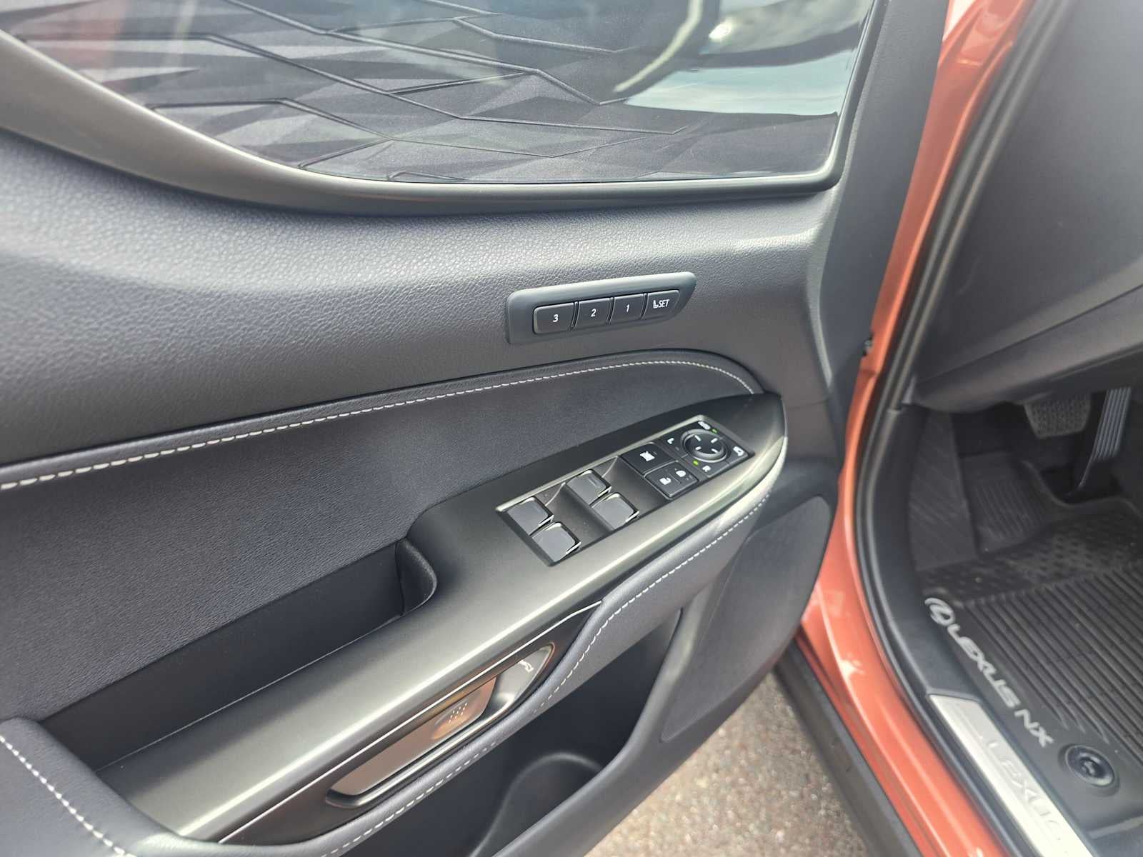 2026 Lexus NX 350 PREMIUM