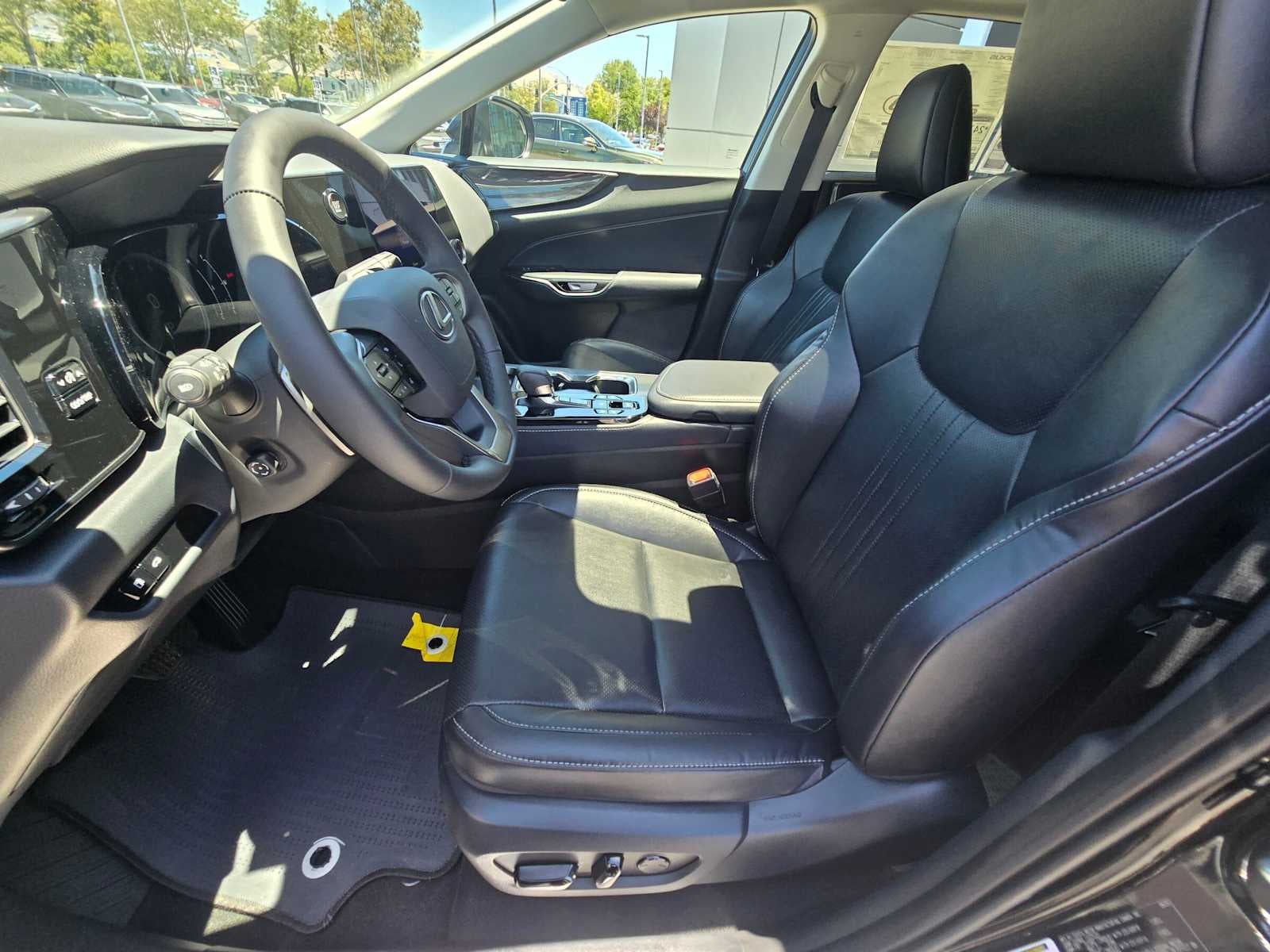 2026 Lexus NX 350 PREMIUM