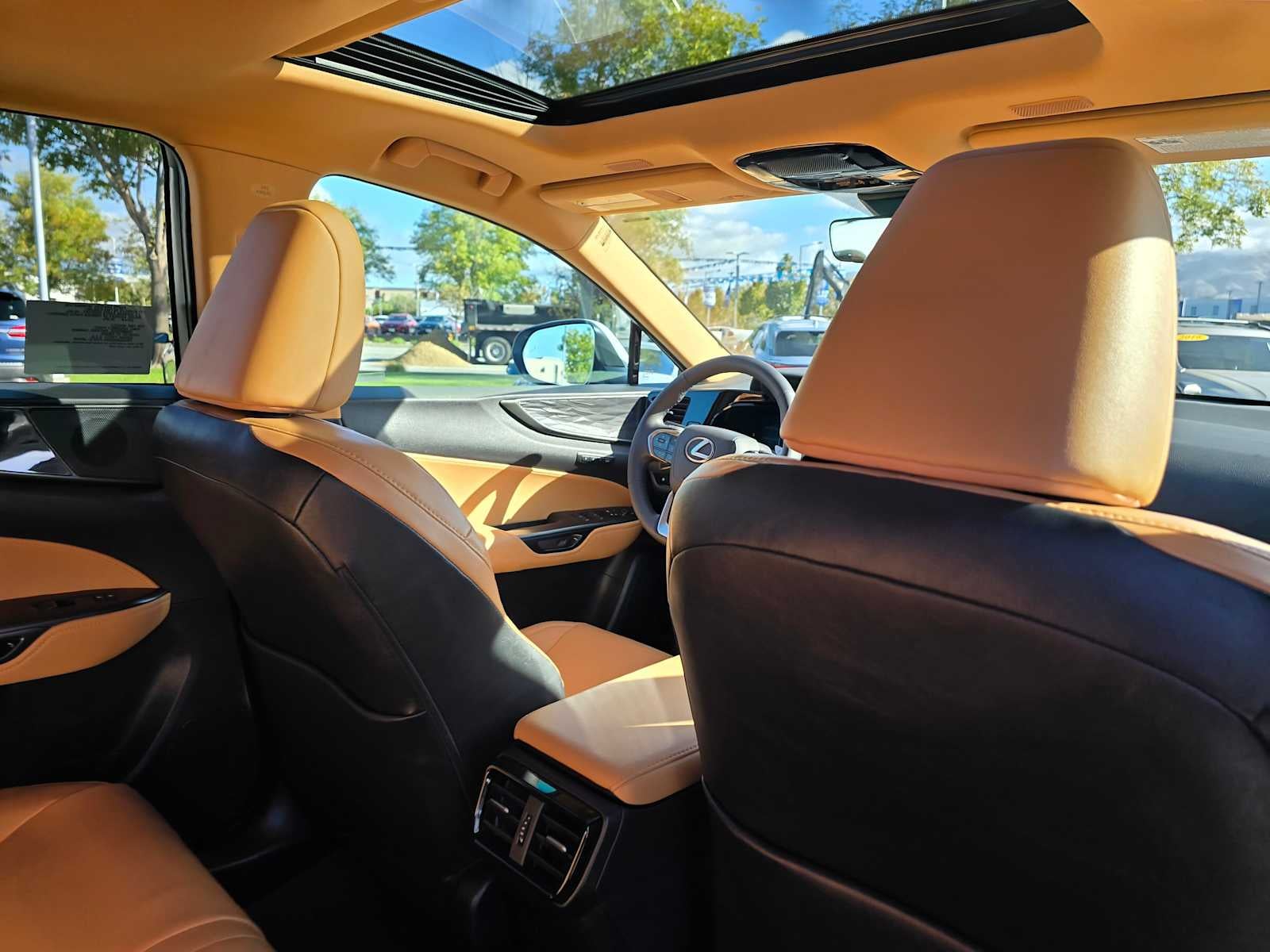 2026 Lexus NX 350 PREMIUM