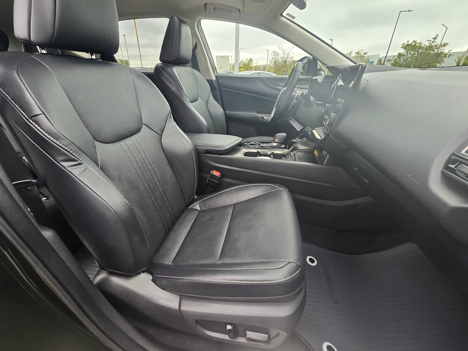 2026 Lexus NX 350 PREMIUM