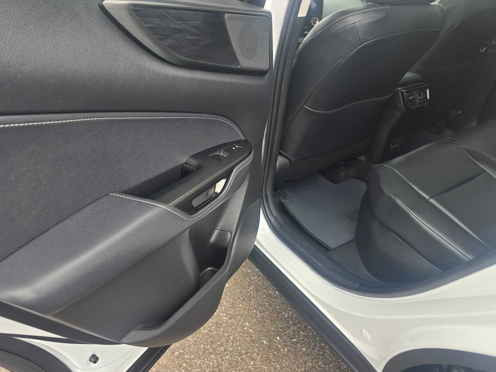 2026 Lexus NX 350h PREMIUM