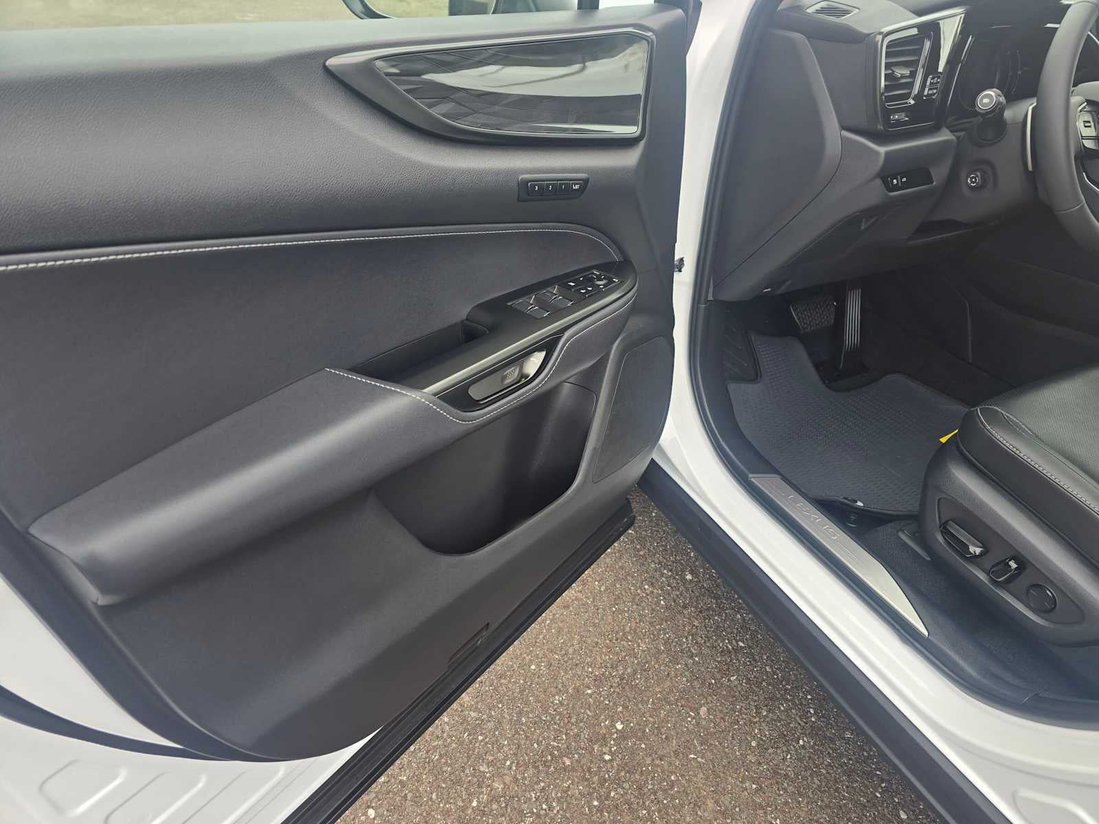 2026 Lexus NX 350h PREMIUM