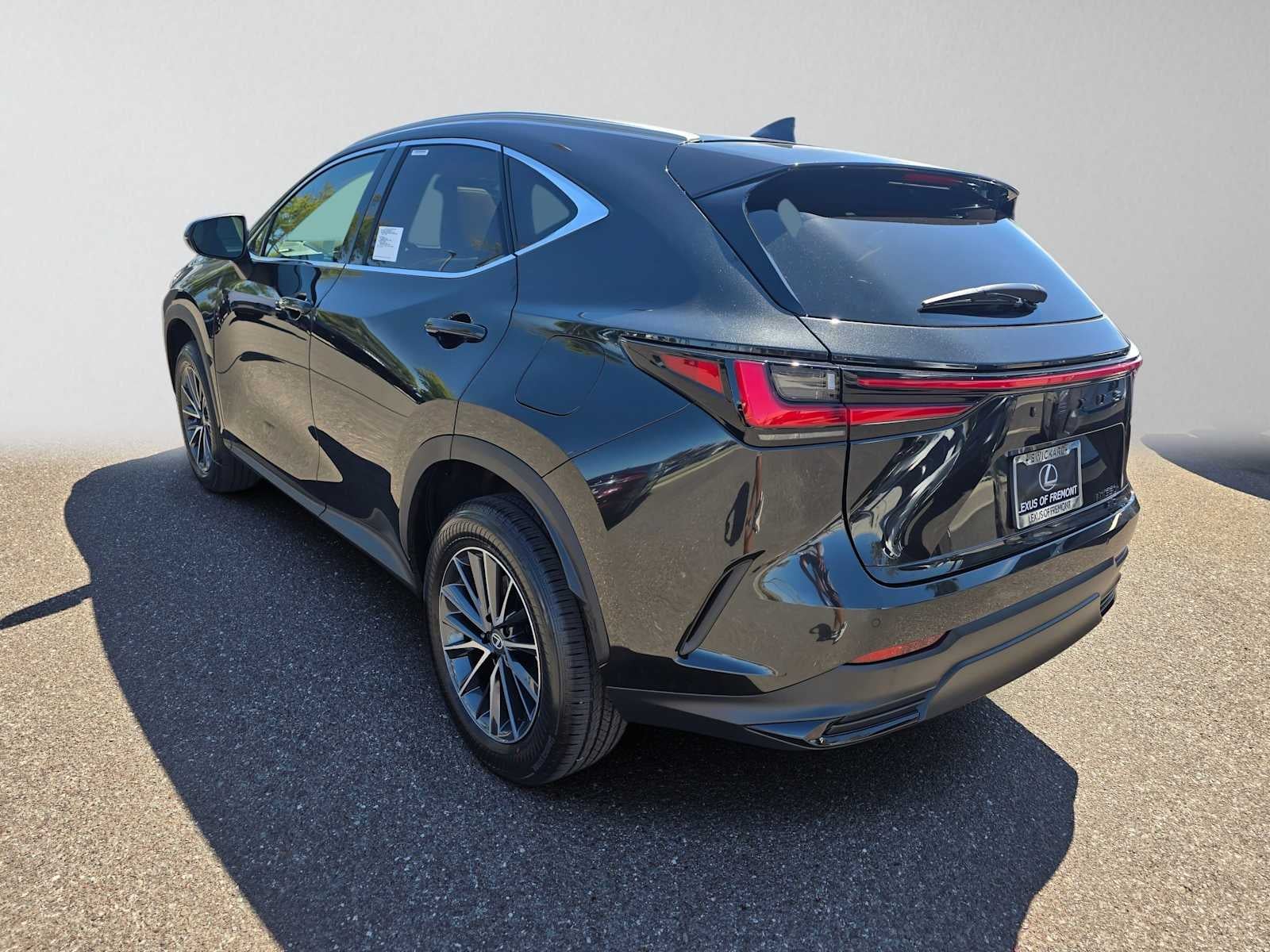 2026 Lexus NX 350h PREMIUM