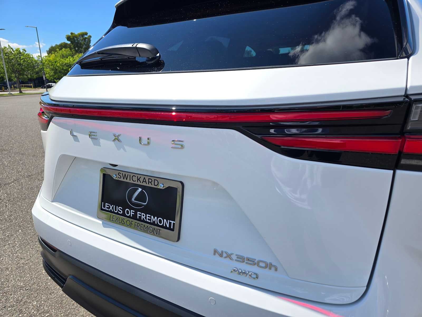 2026 Lexus NX 350h PREMIUM