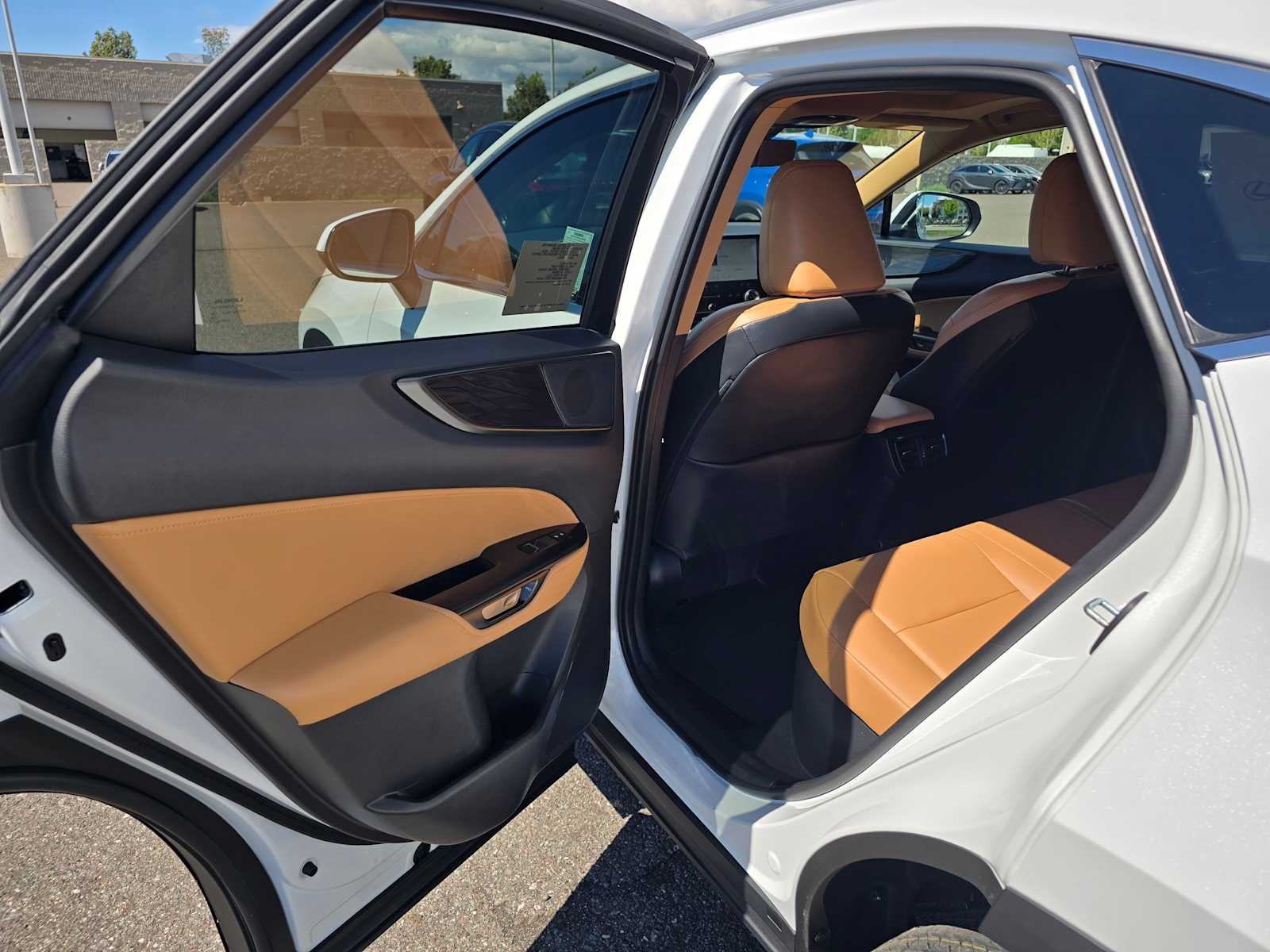 2026 Lexus NX 350h PREMIUM