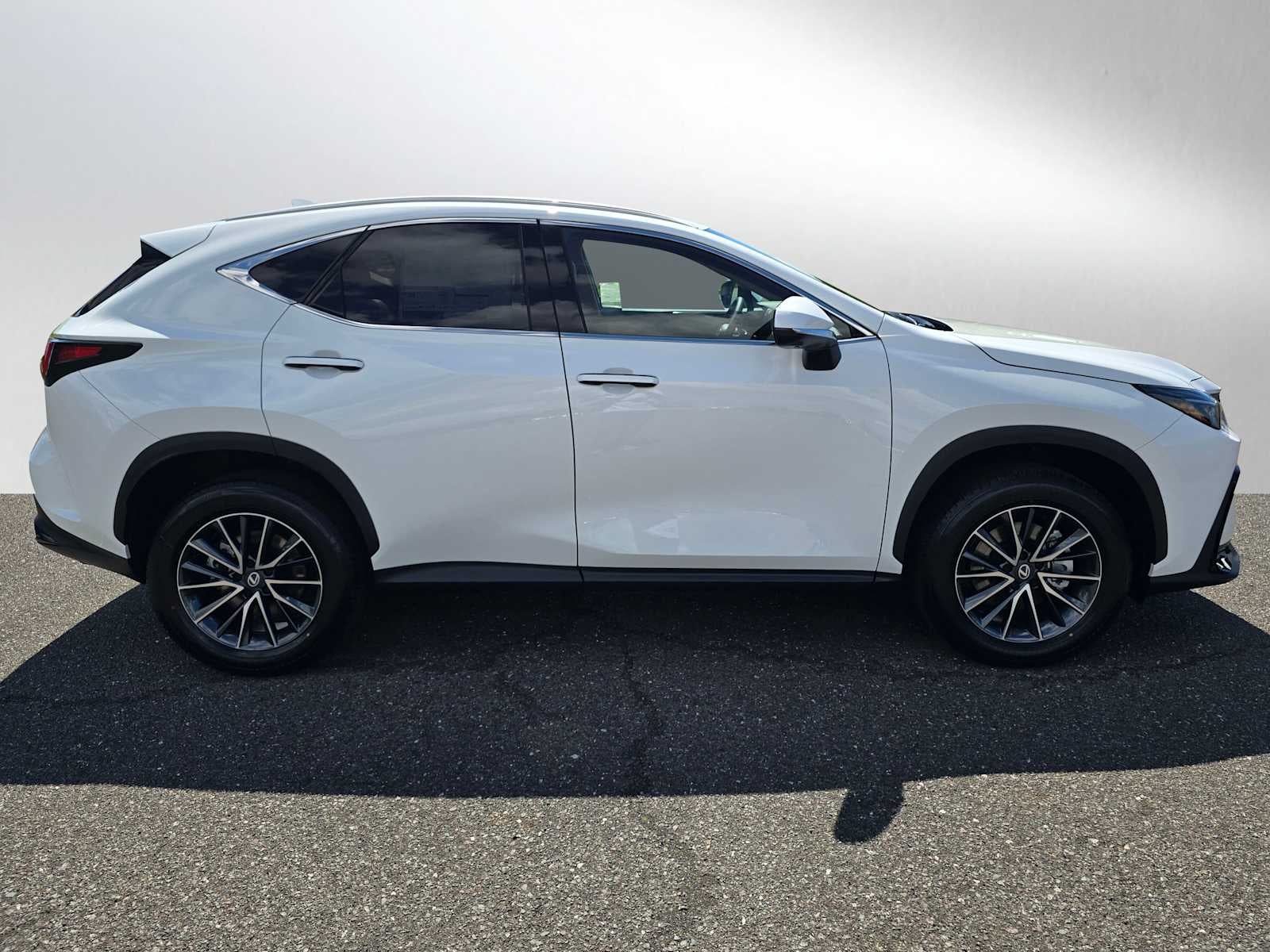 2026 Lexus NX 350h PREMIUM