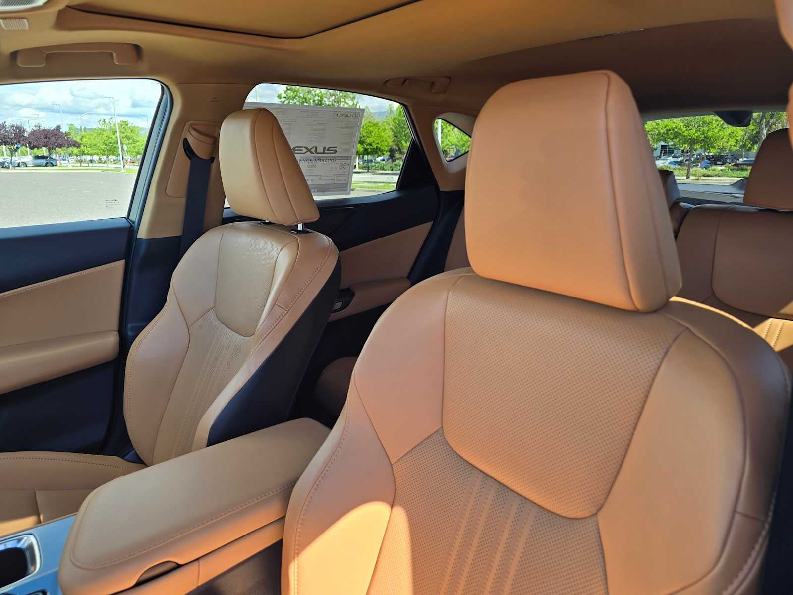 2026 Lexus NX 350h PREMIUM