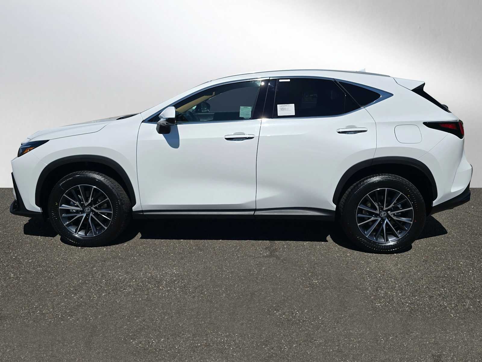 2026 Lexus NX 350h PREMIUM