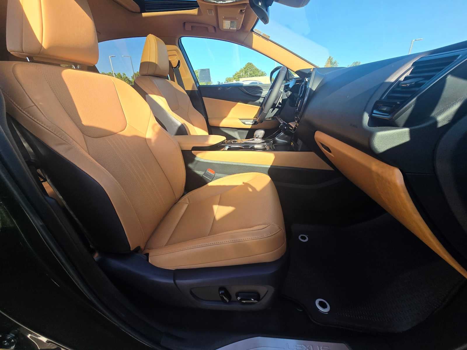 2026 Lexus NX 350h PREMIUM