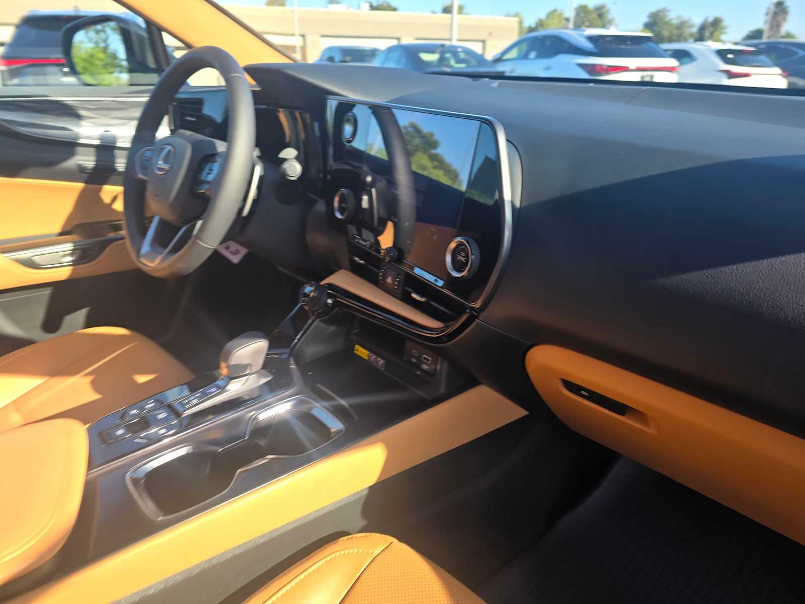 2026 Lexus NX 350h PREMIUM