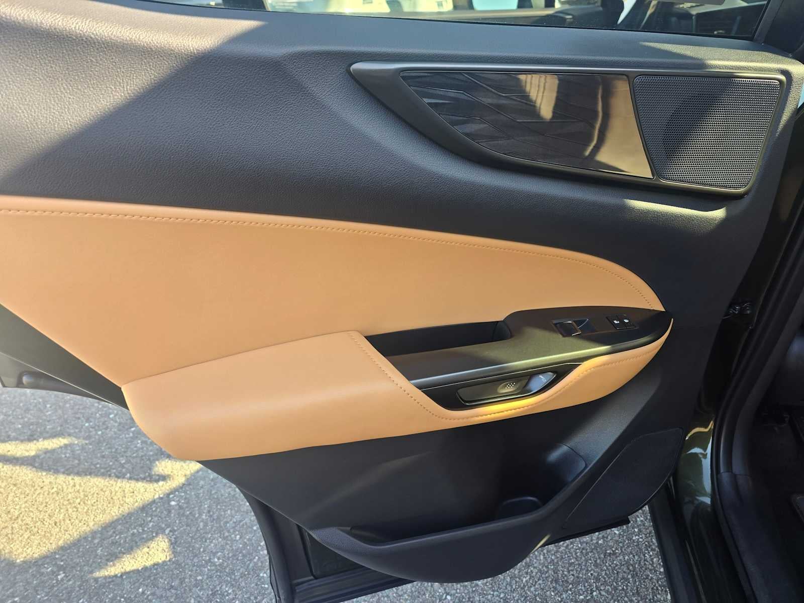 2026 Lexus NX 350h PREMIUM