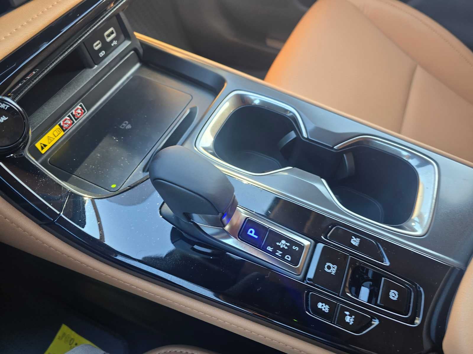 2026 Lexus NX 350h PREMIUM