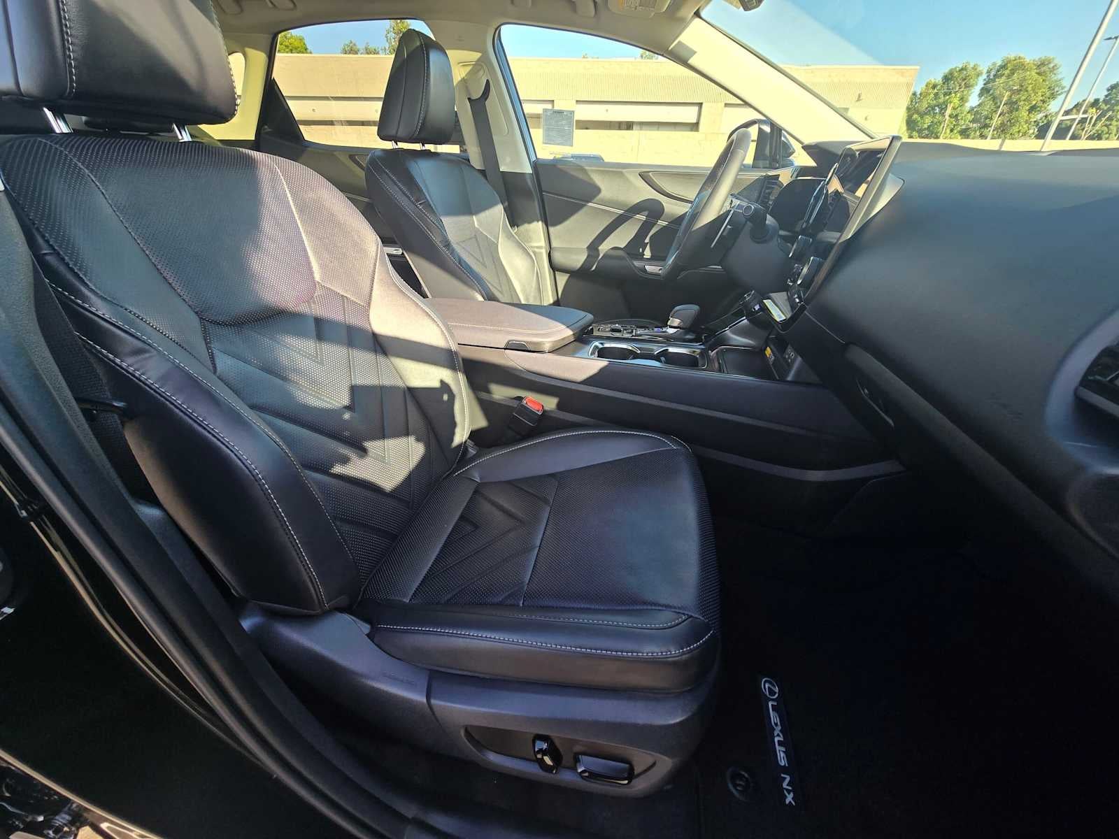 2026 Lexus NX 350 LUXURY AWD