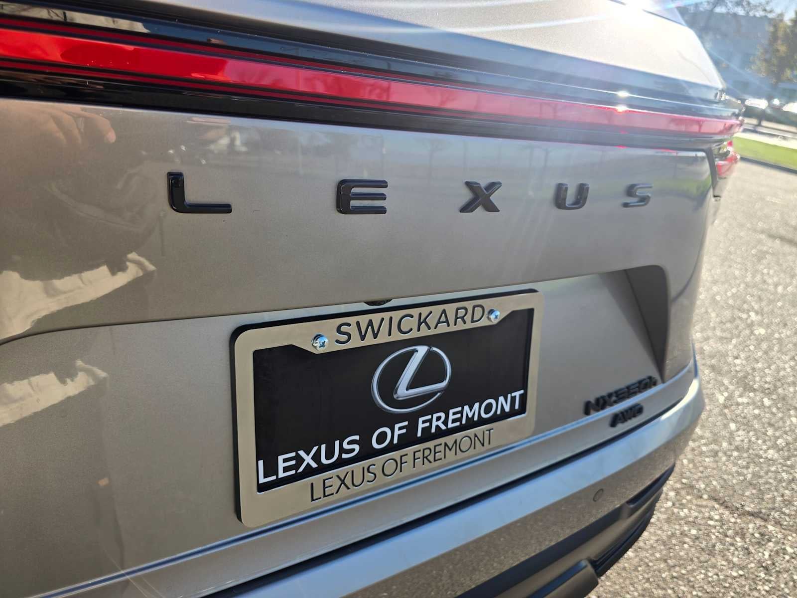 2026 Lexus NX 350h LUXURY AWD