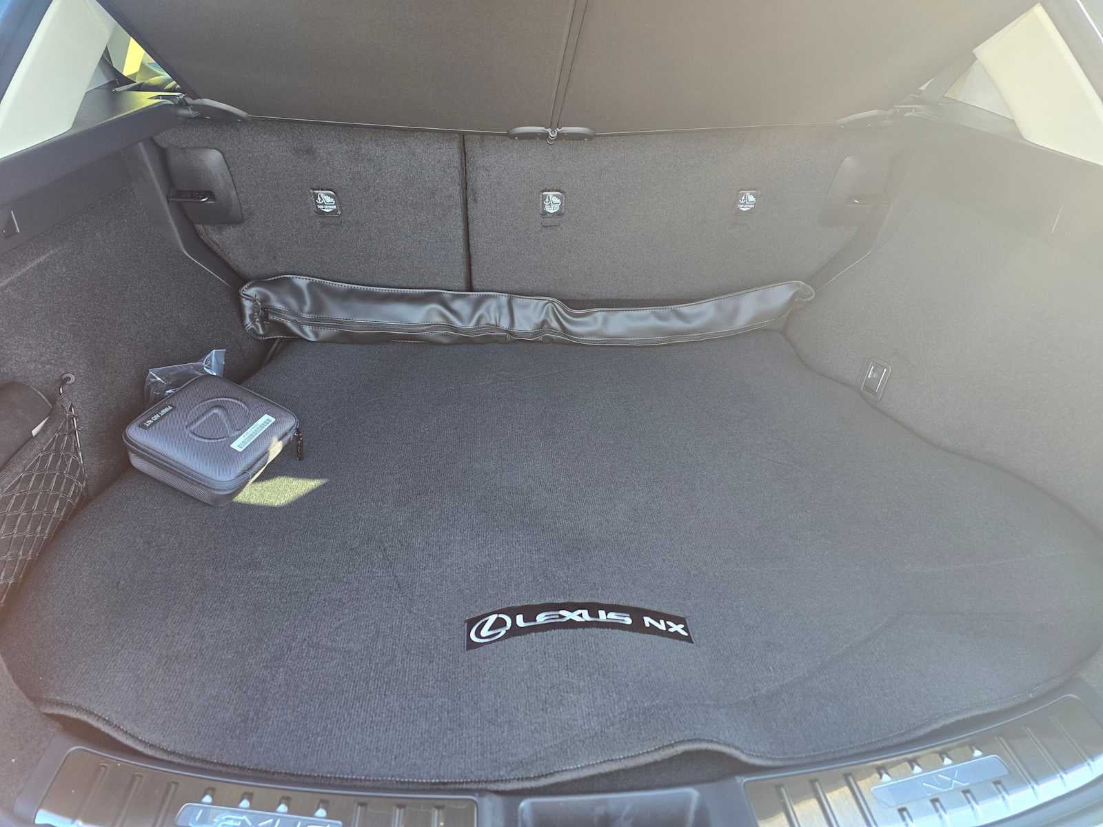 2026 Lexus NX 350h LUXURY AWD