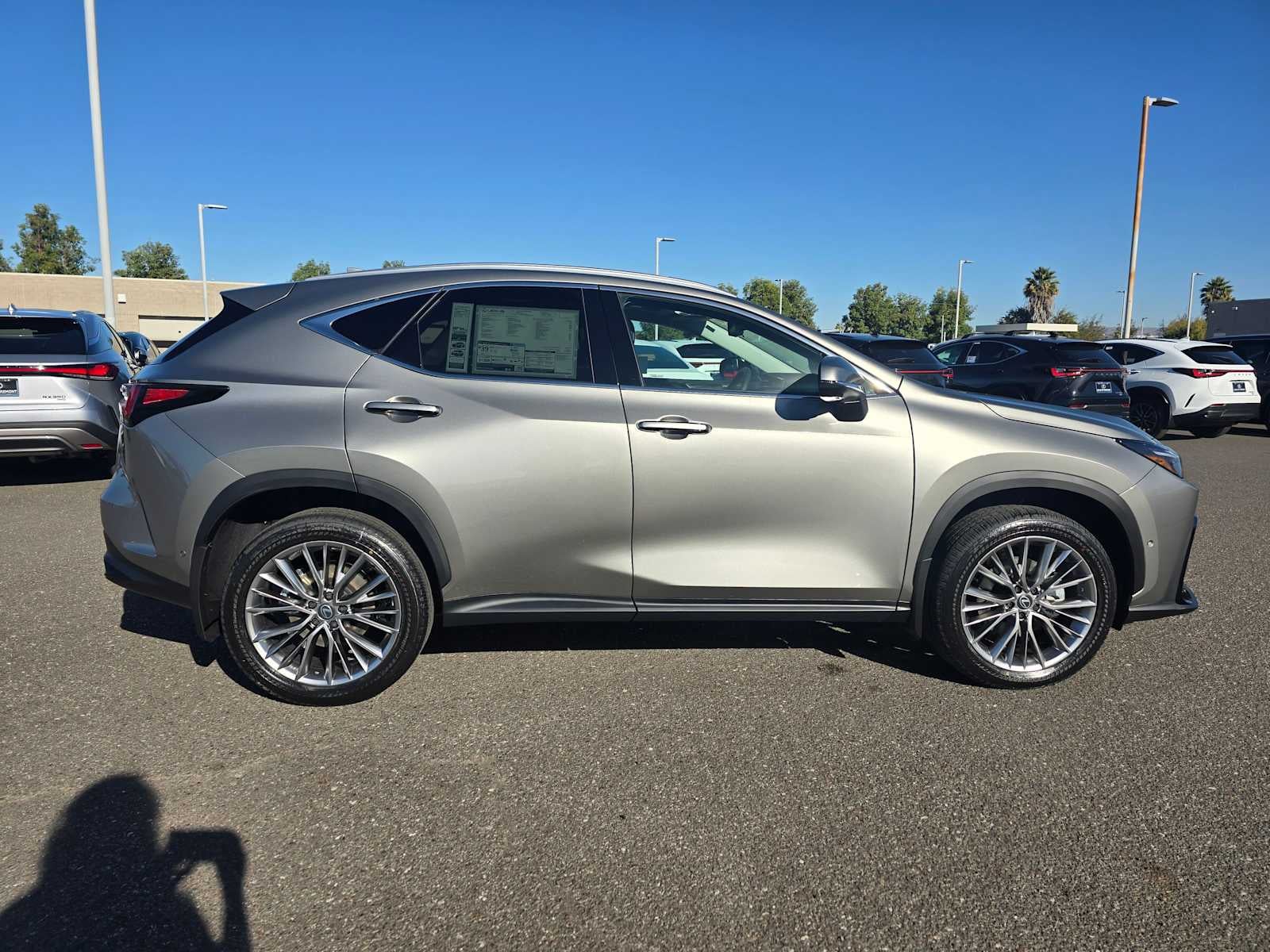 2026 Lexus NX 350h LUXURY AWD