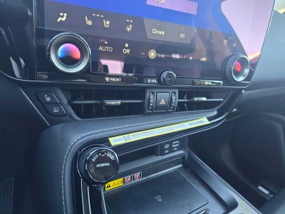 2026 Lexus NX 350h LUXURY AWD