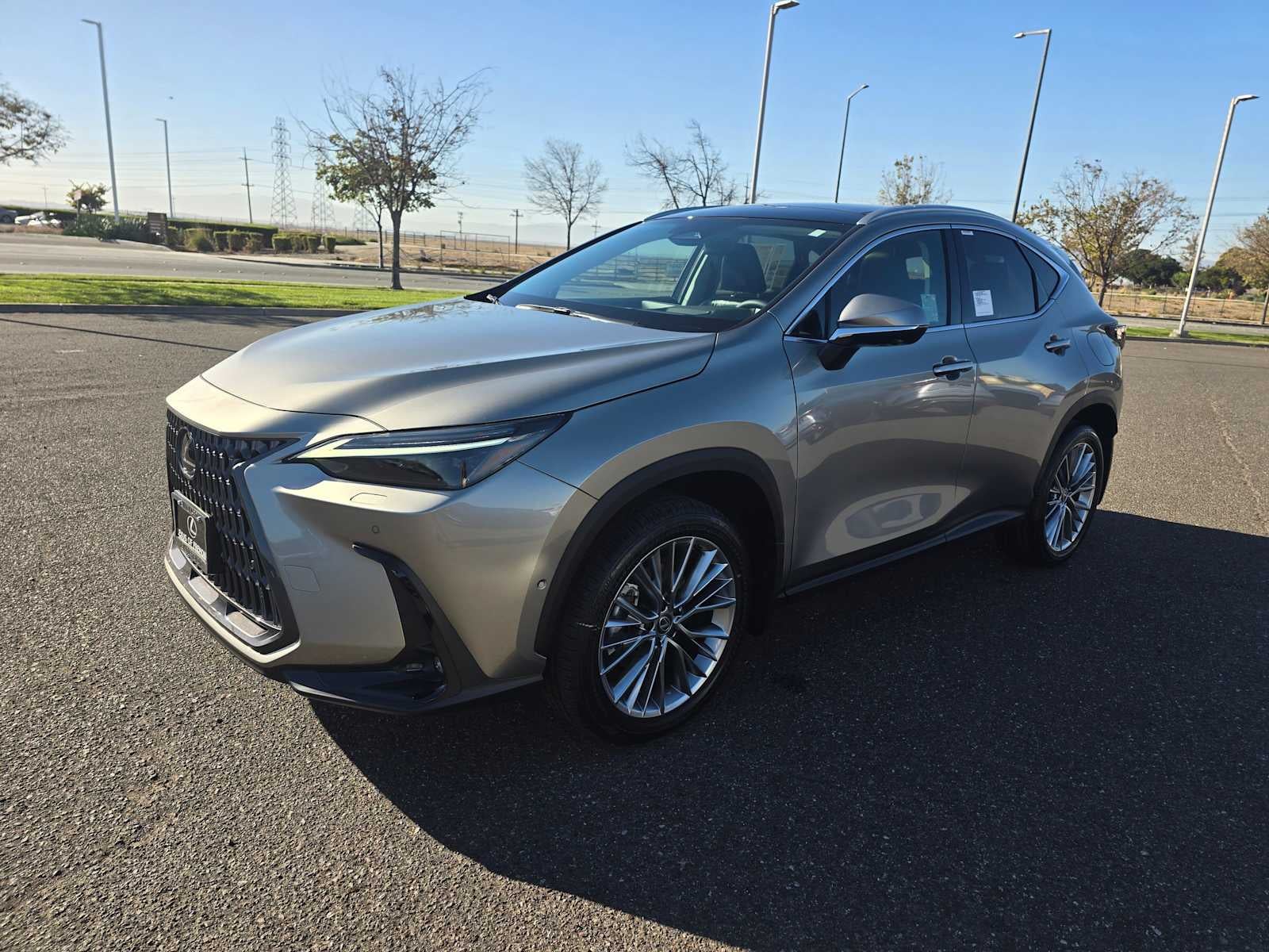 2026 Lexus NX 350h LUXURY AWD