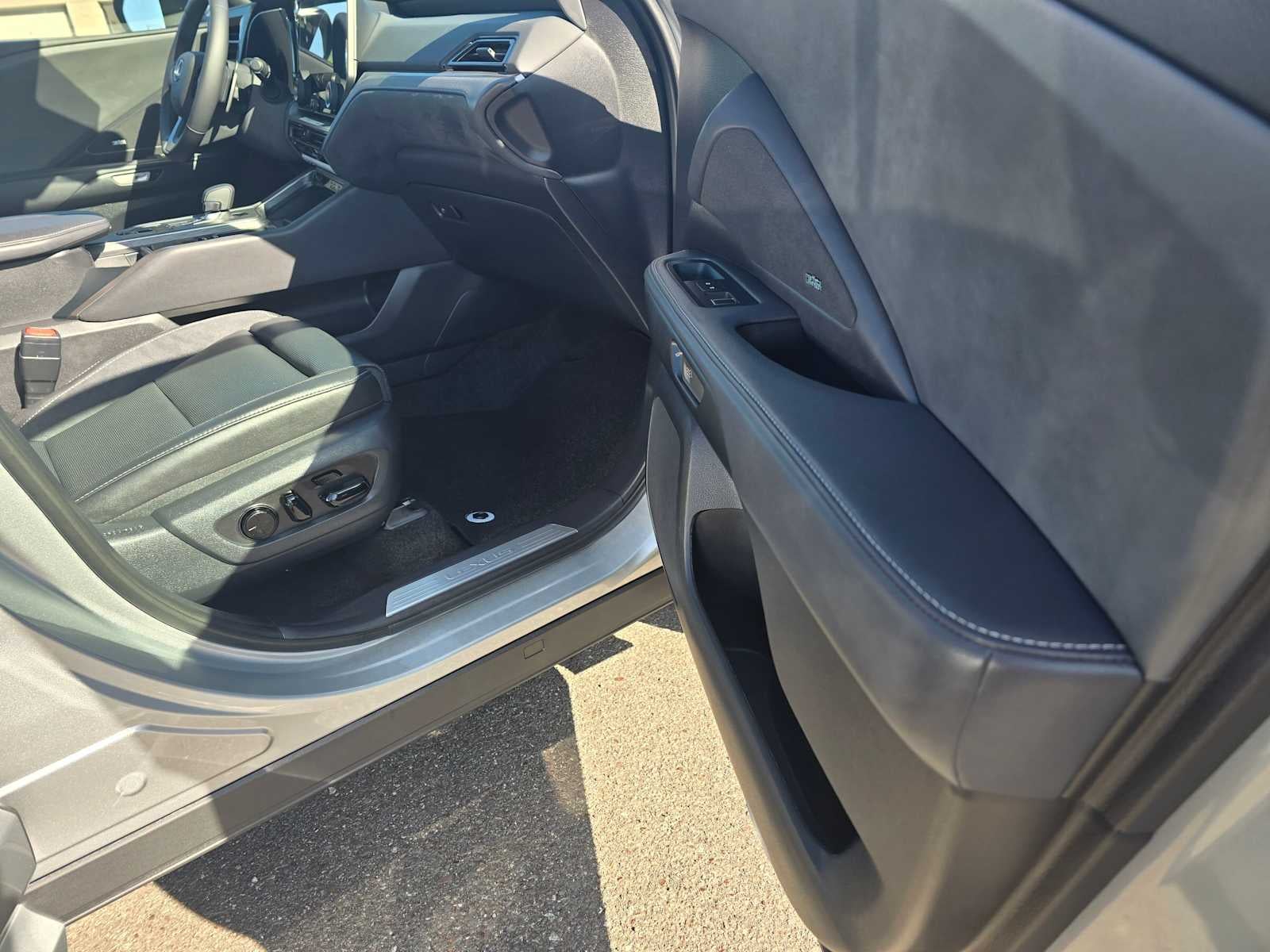 2025 Lexus TX Luxury