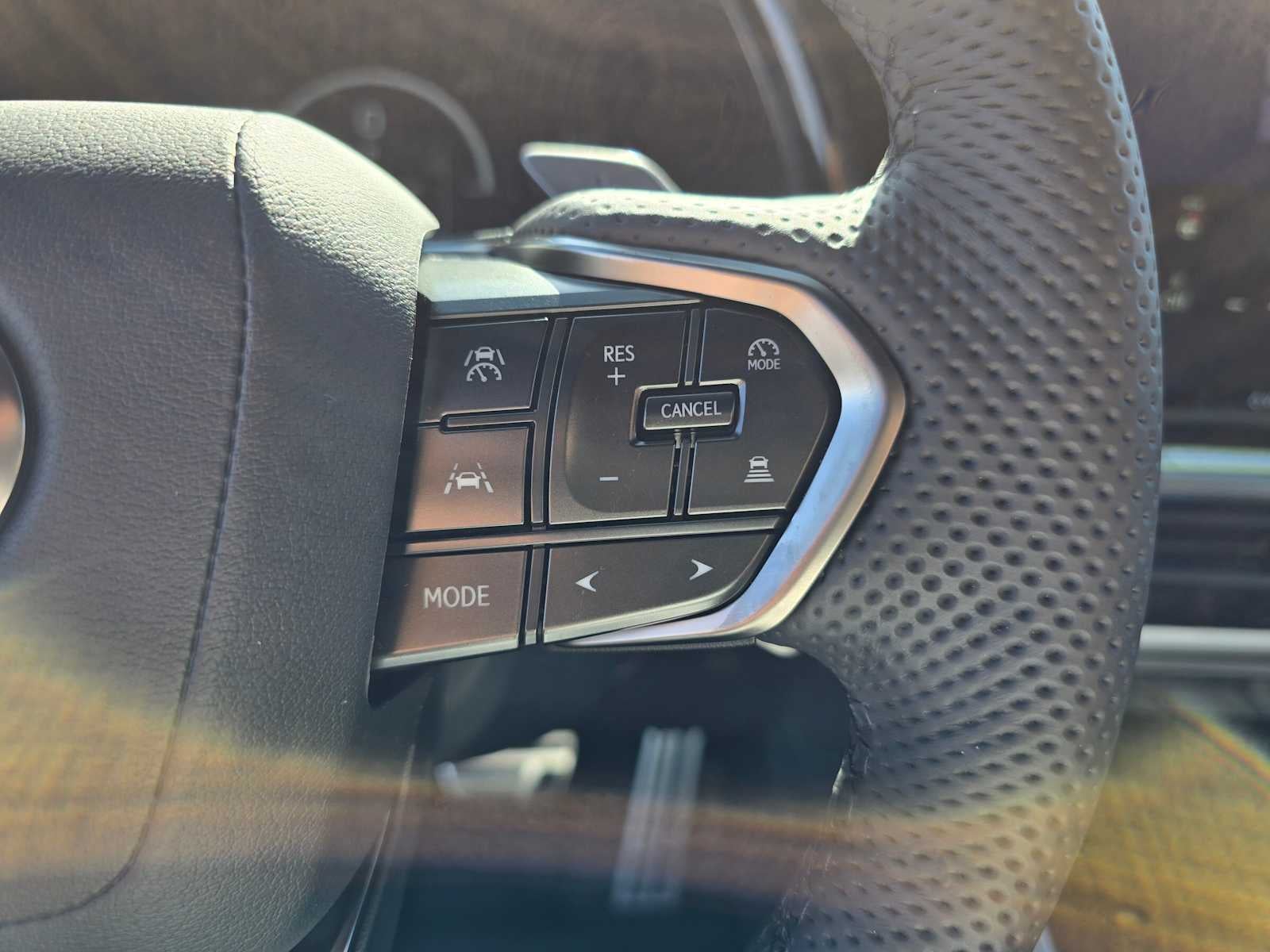 2026 Lexus TX 500h F-Sport Premium - Photo 32