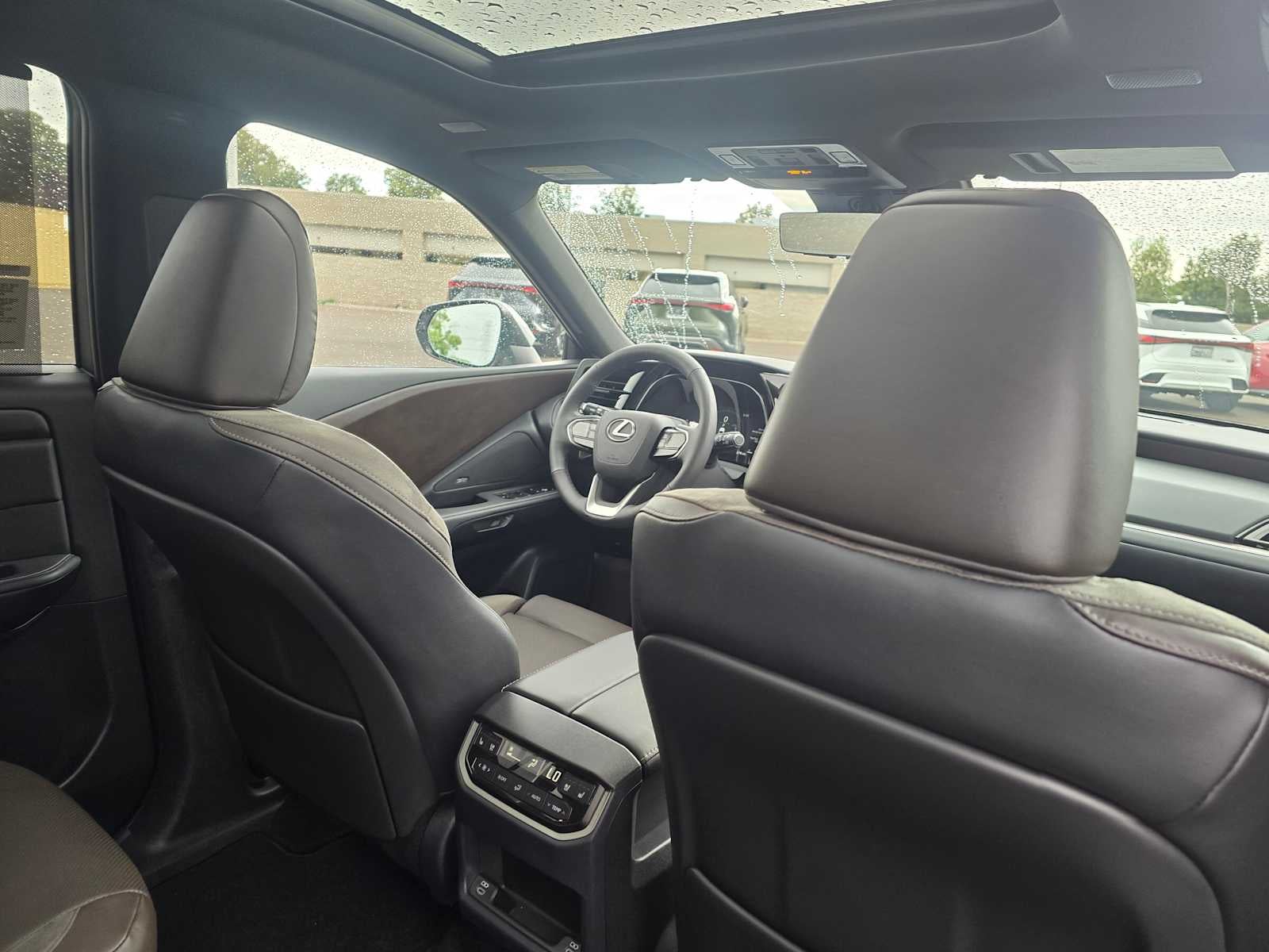 2026 Lexus TX 550h+ Luxury