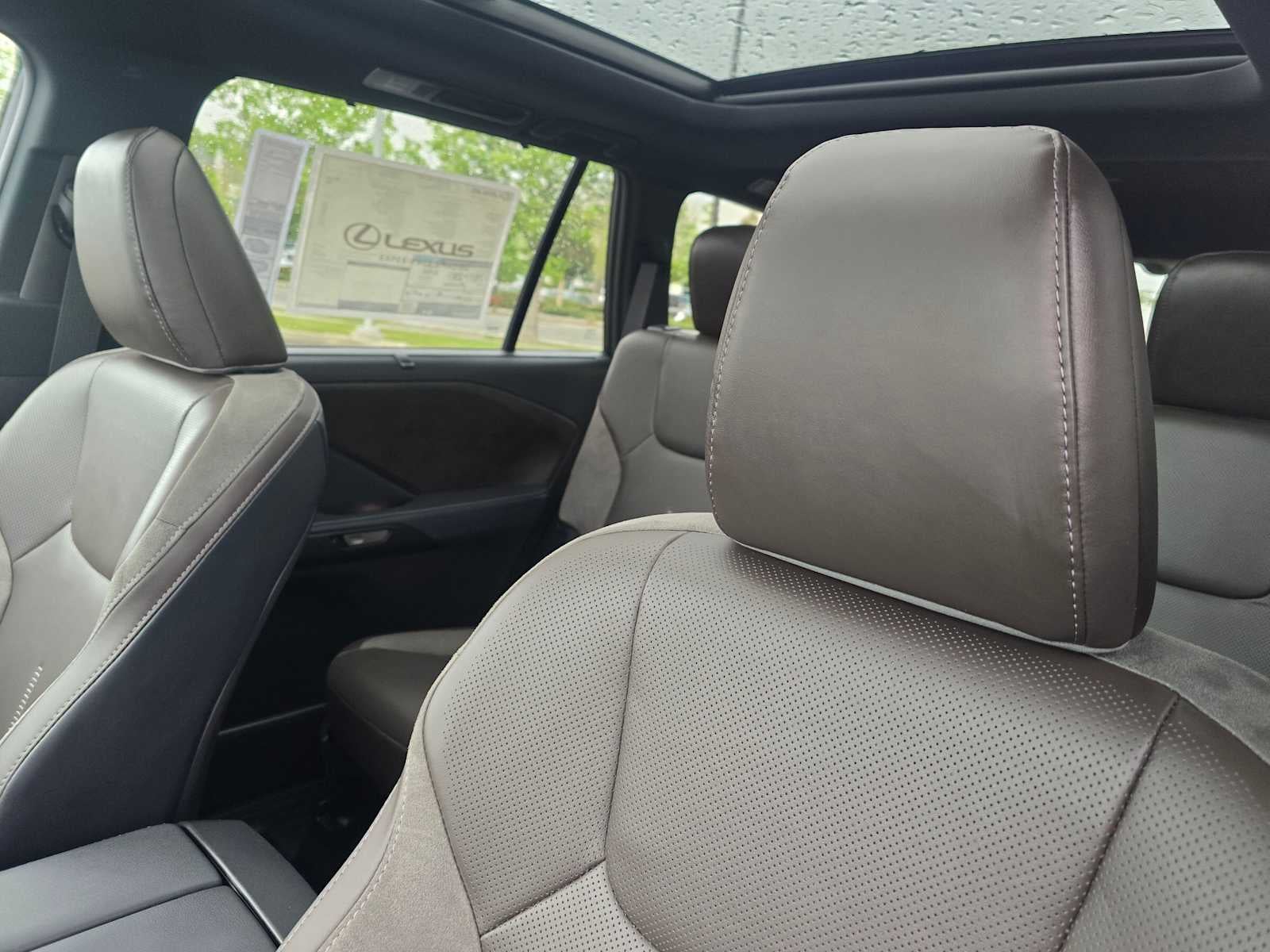 2026 Lexus TX 550h+ Luxury